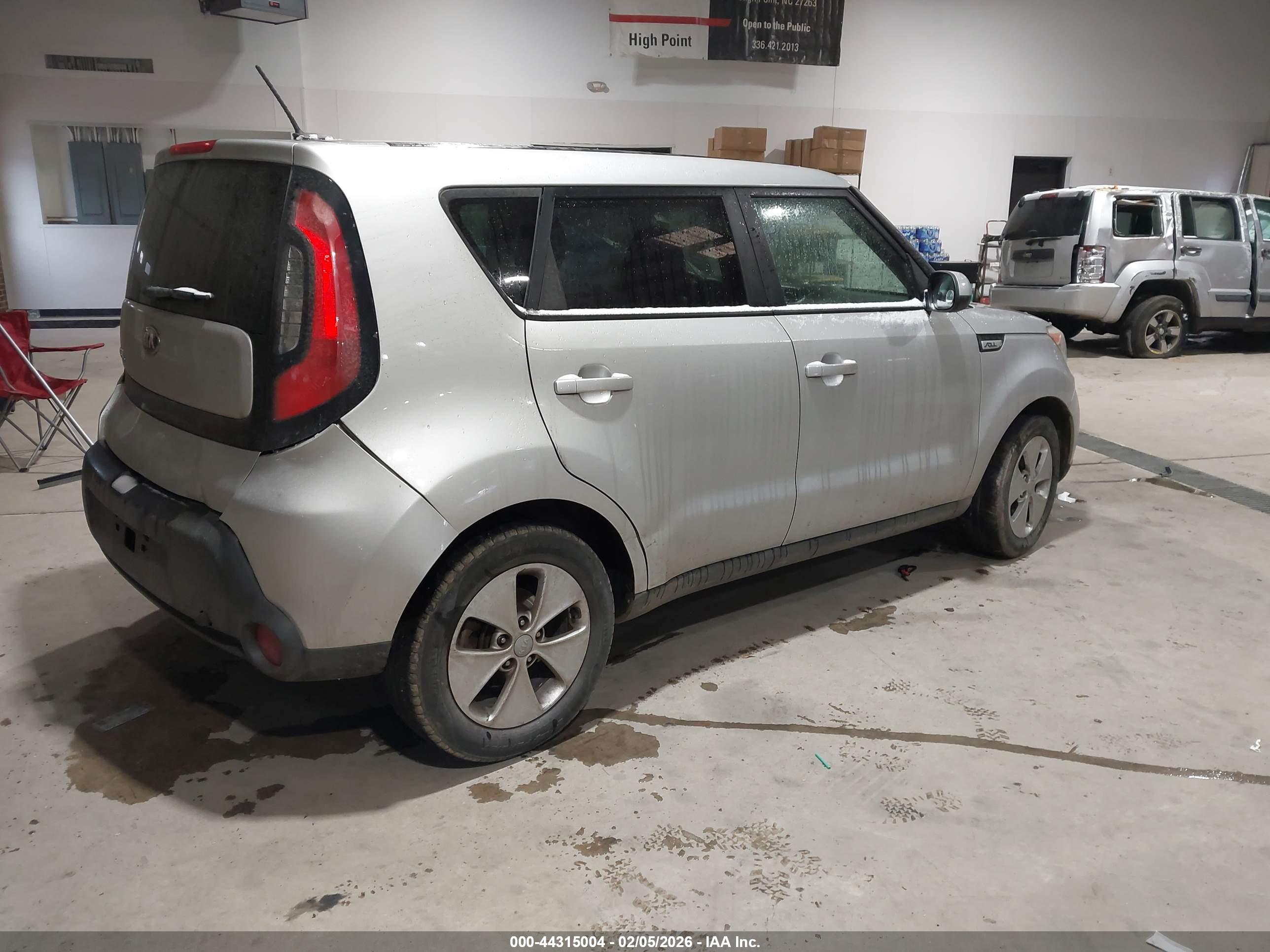 KIA SOUL image 4
