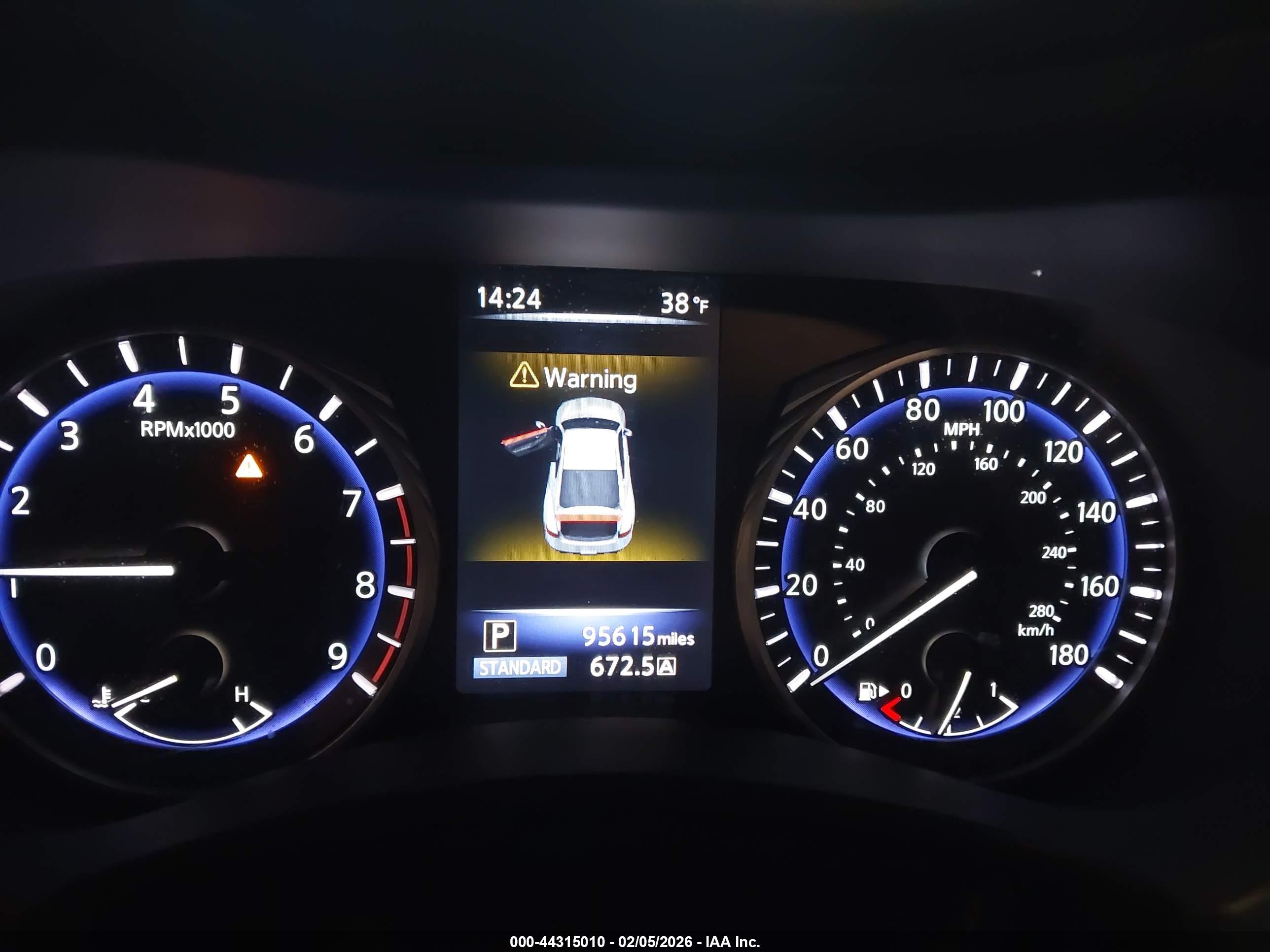 INFINITI Q60 image 7