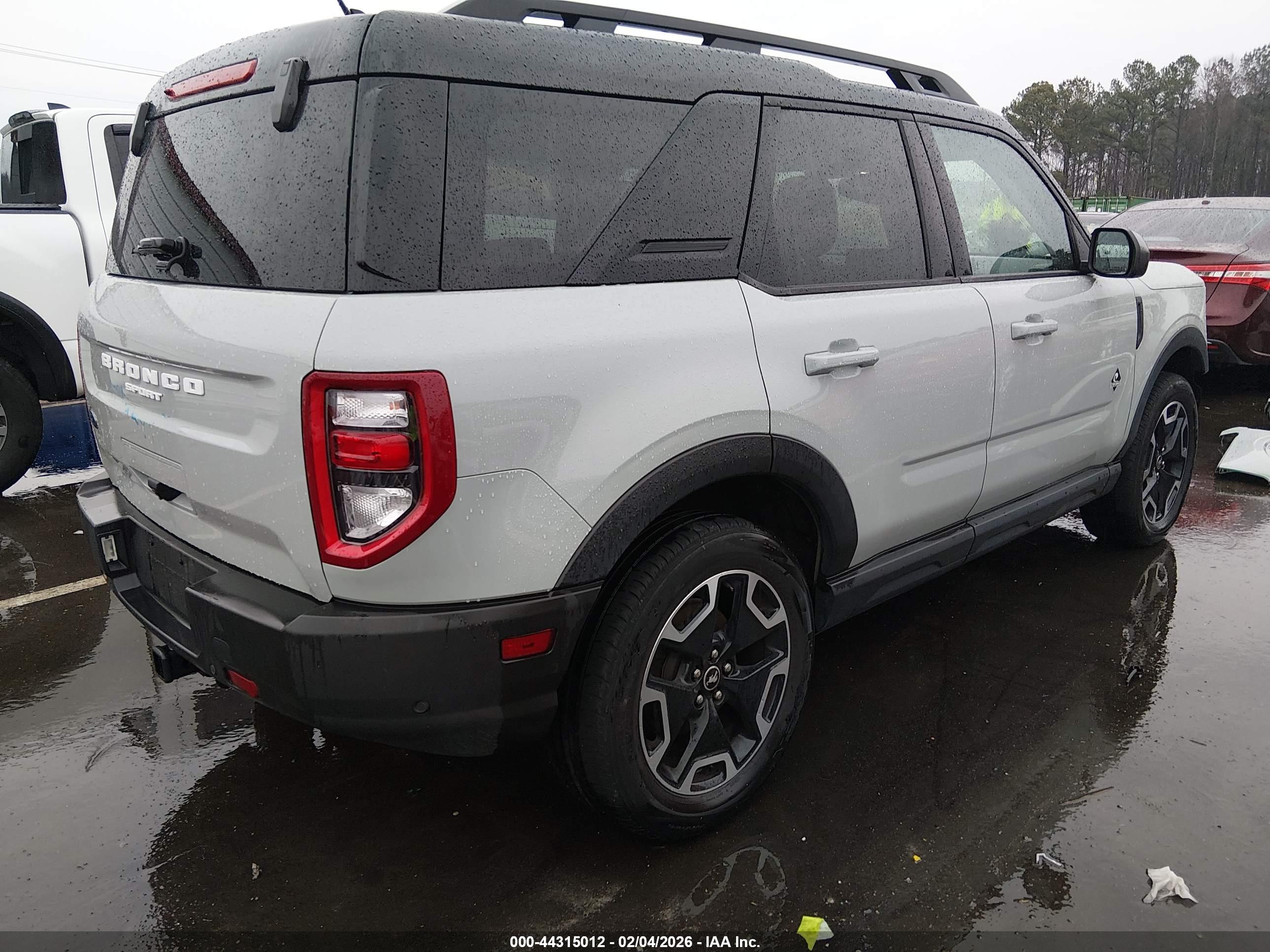FORD BRONCO image 4