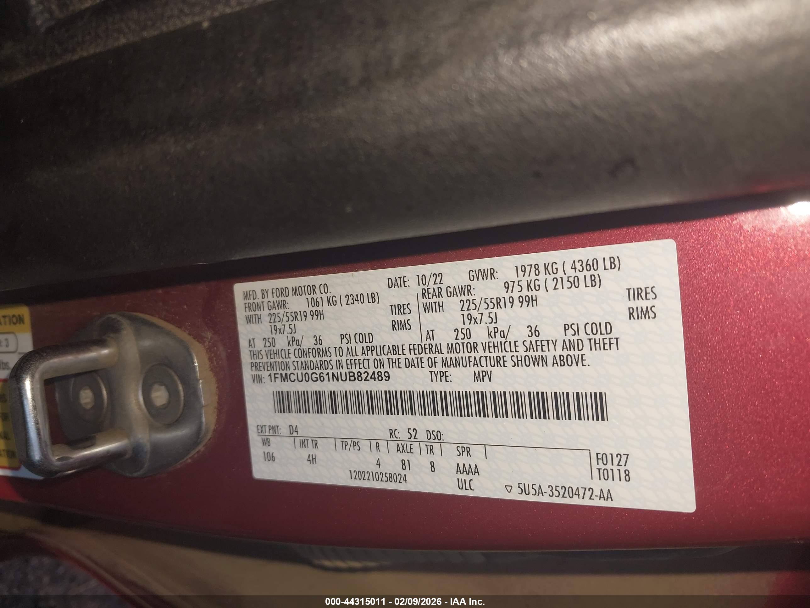 FORD ESCAPE image 9