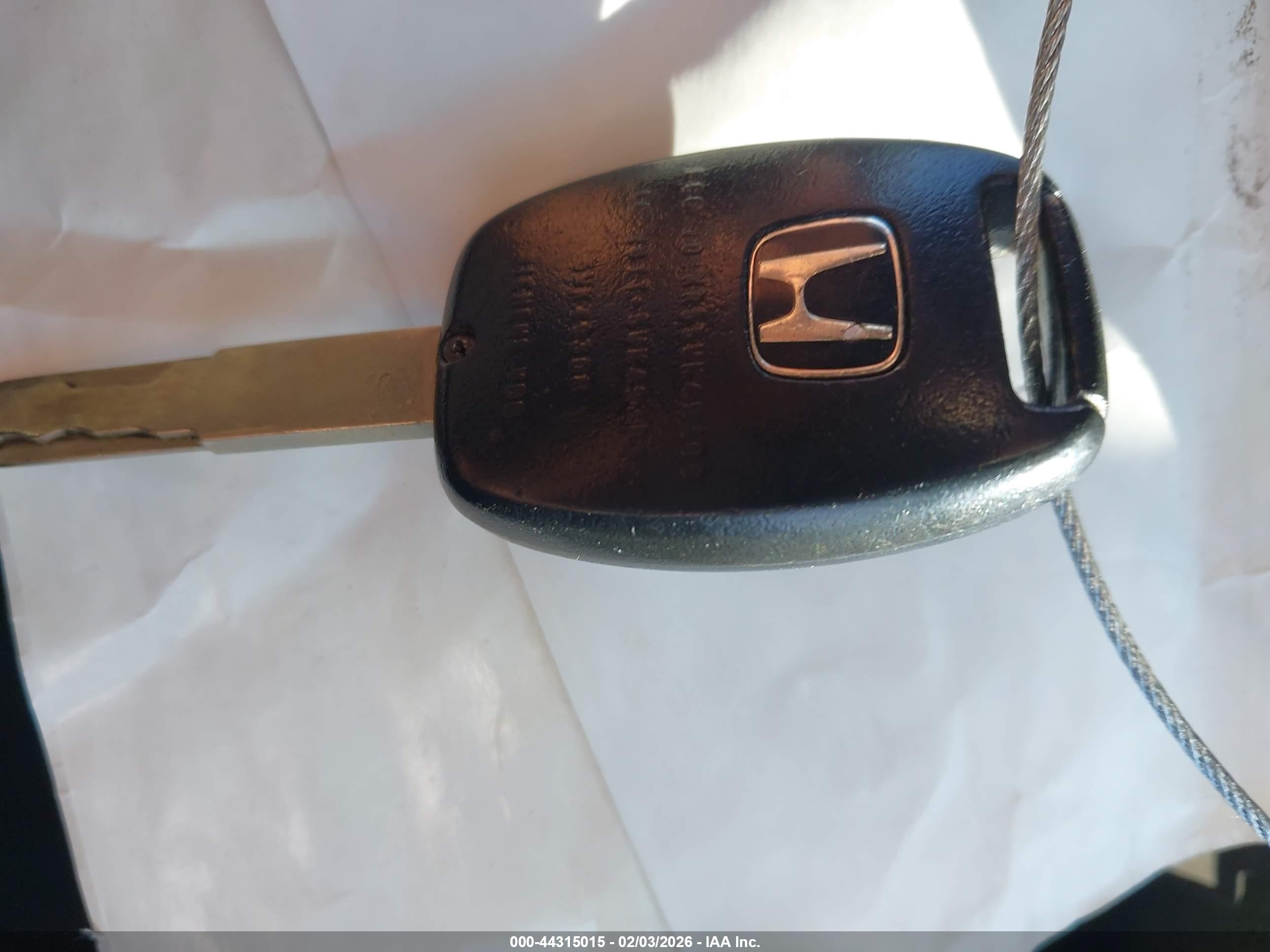 HONDA ACCORD image 11