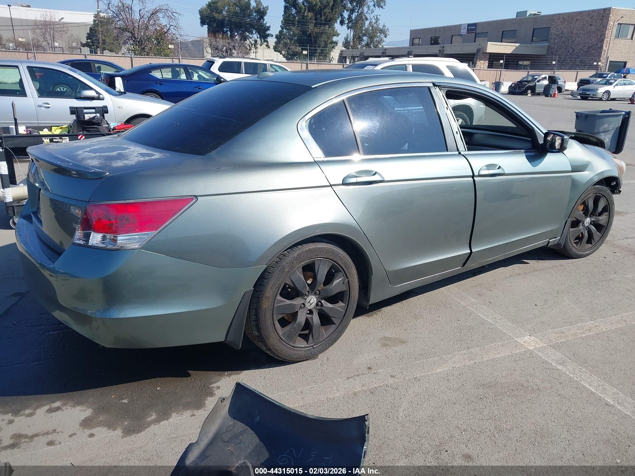 HONDA ACCORD image 4