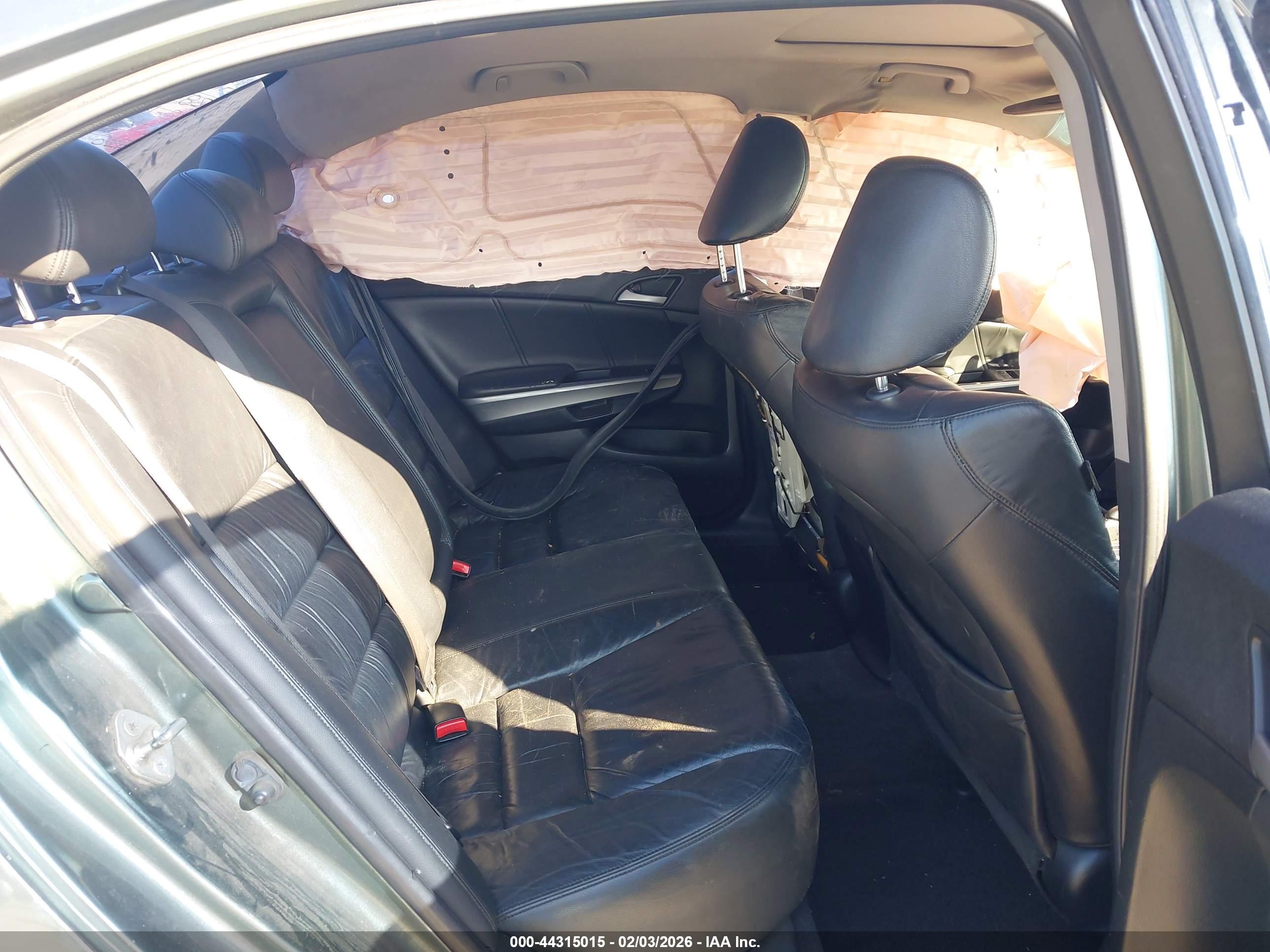 HONDA ACCORD image 8