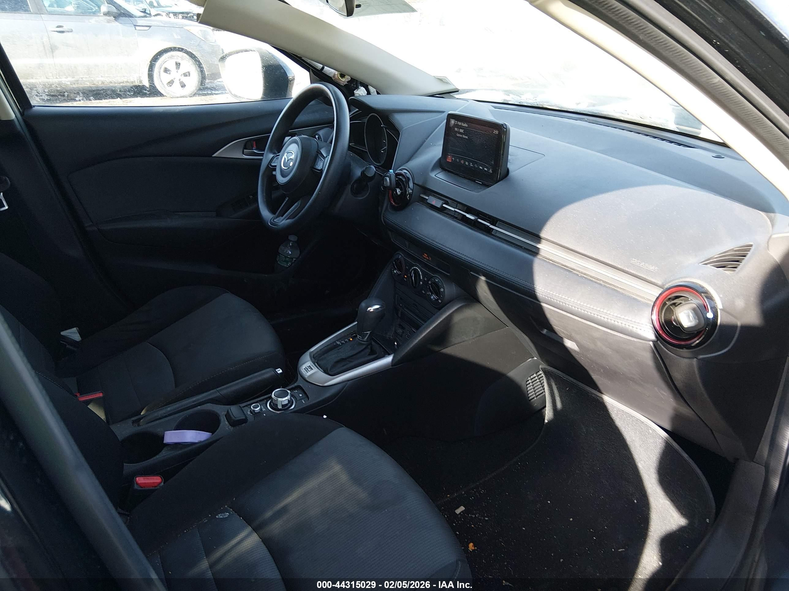 MAZDA CX-3 image 5