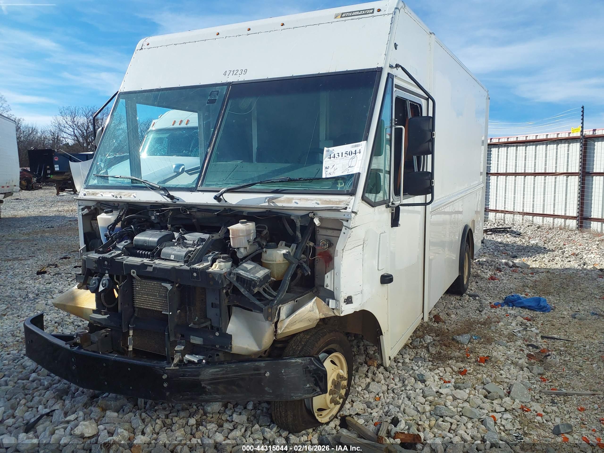 FORD ECONOLINE image 2