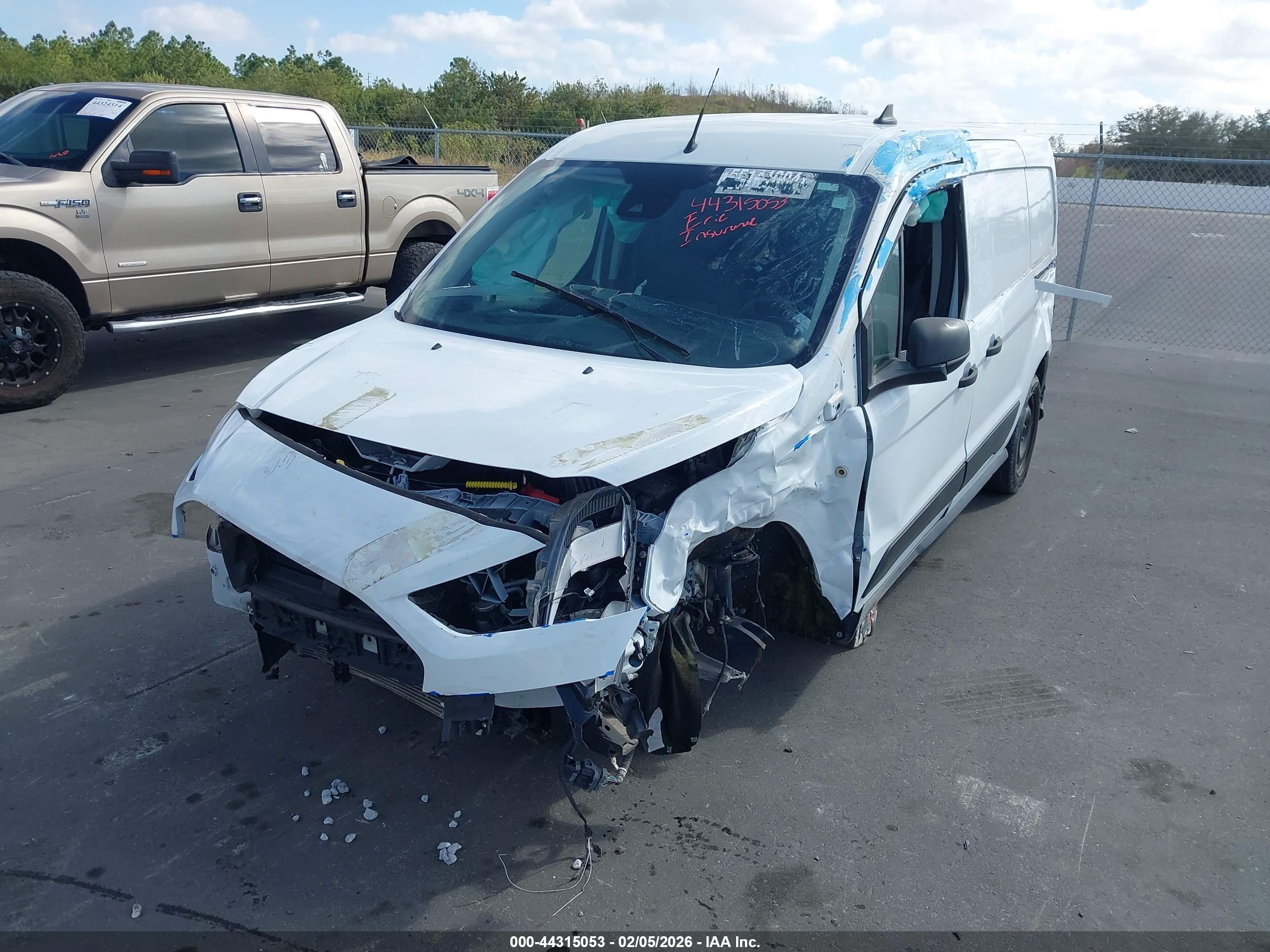FORD TRANSIT image 6