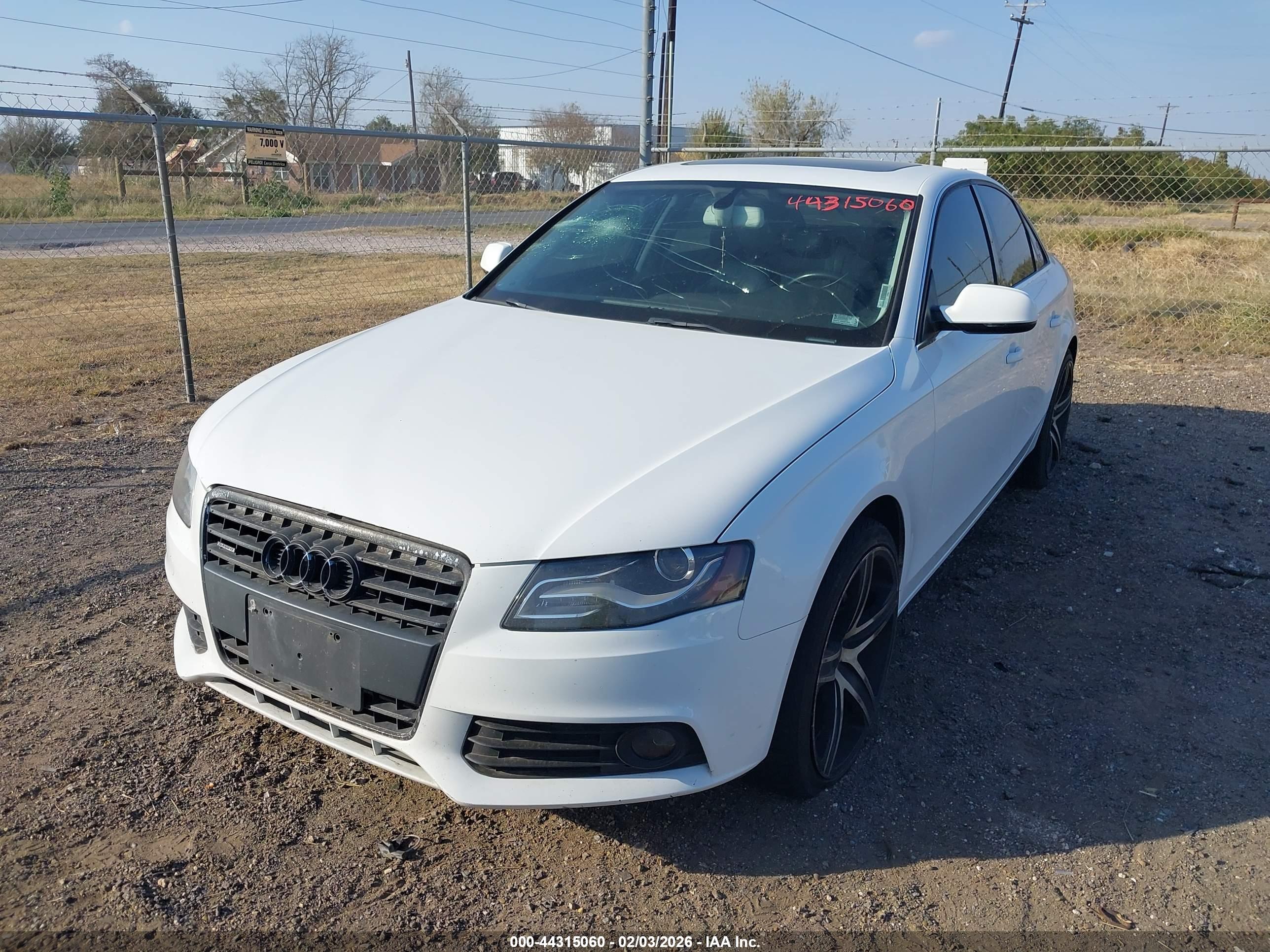 AUDI A4 image 6