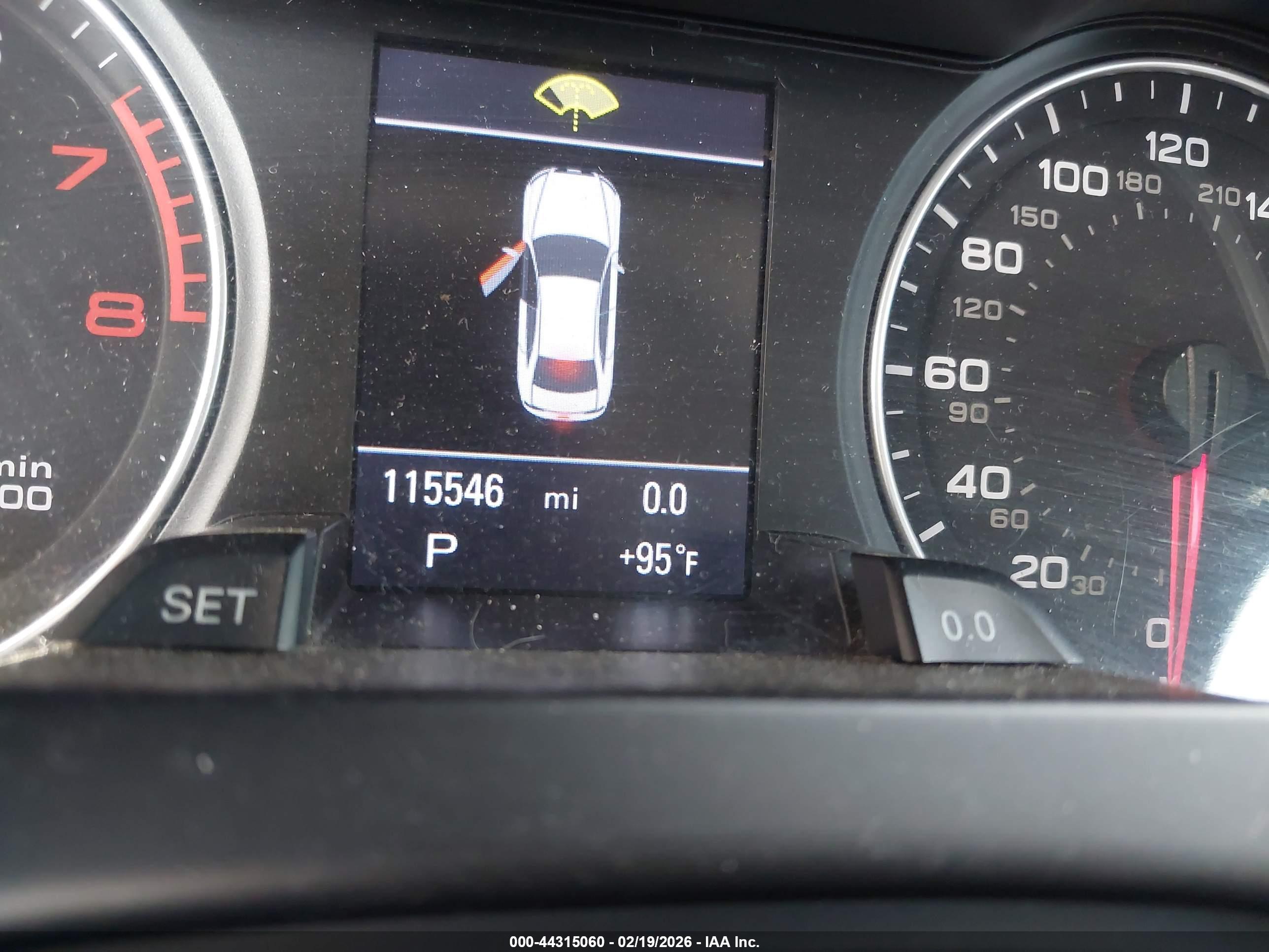 AUDI A4 image 7