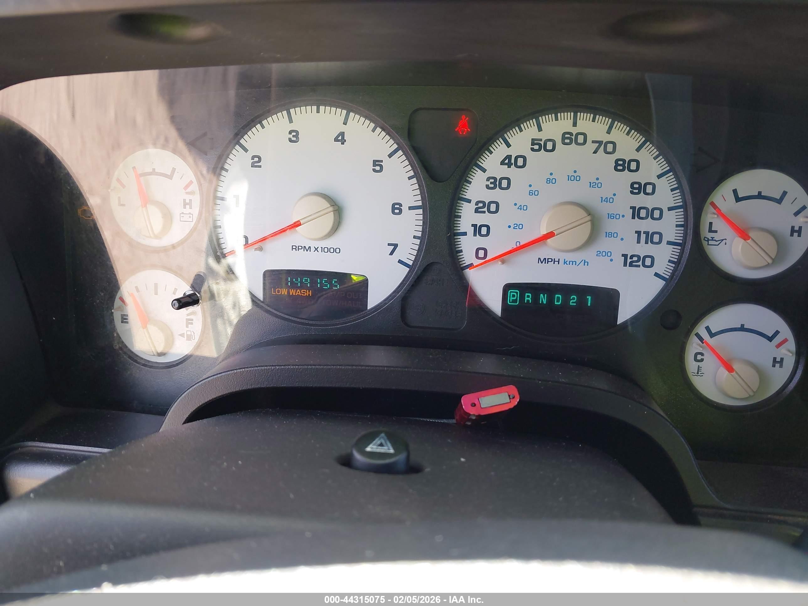 DODGE RAM image 7