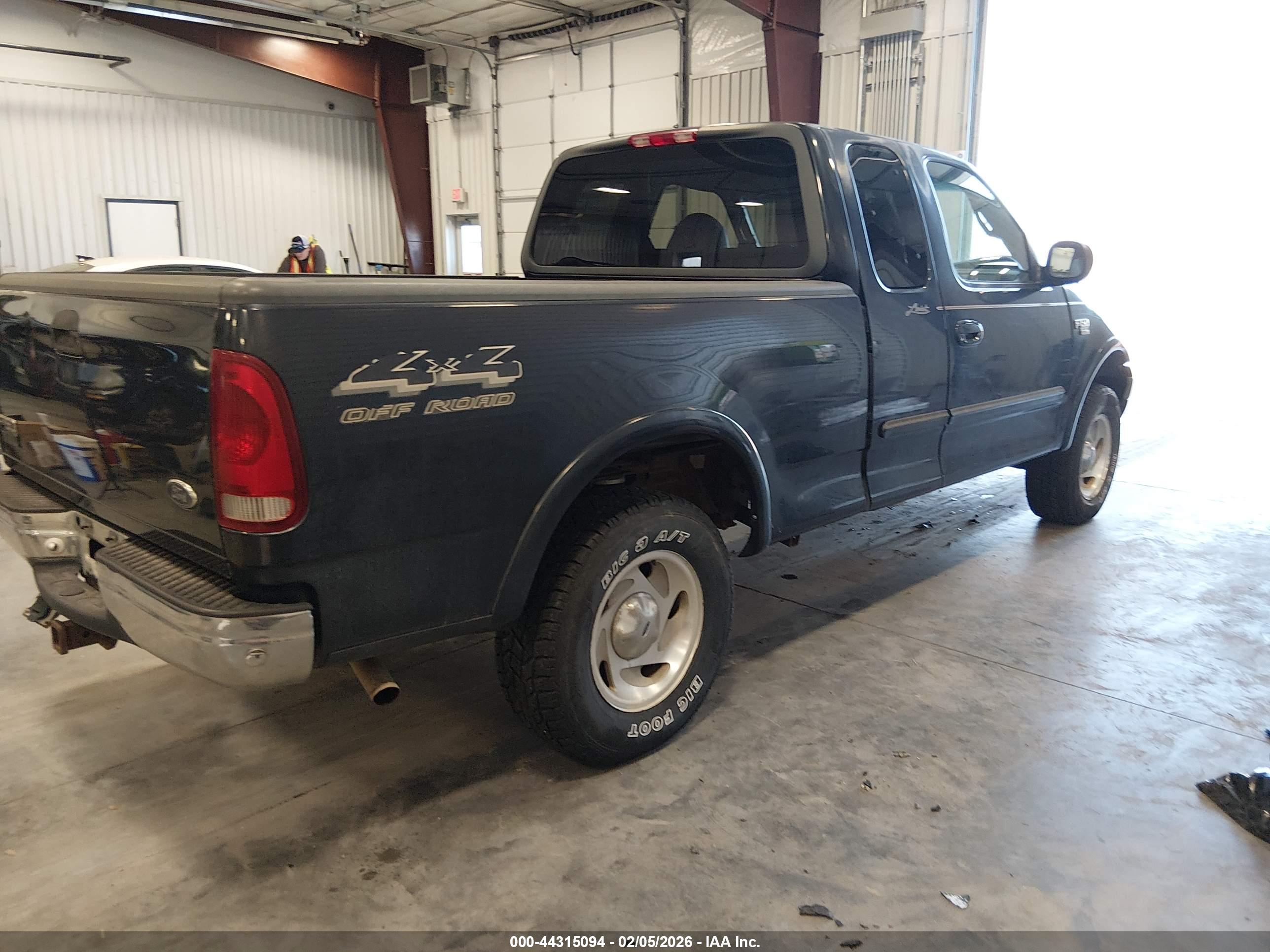 FORD F-150 image 4
