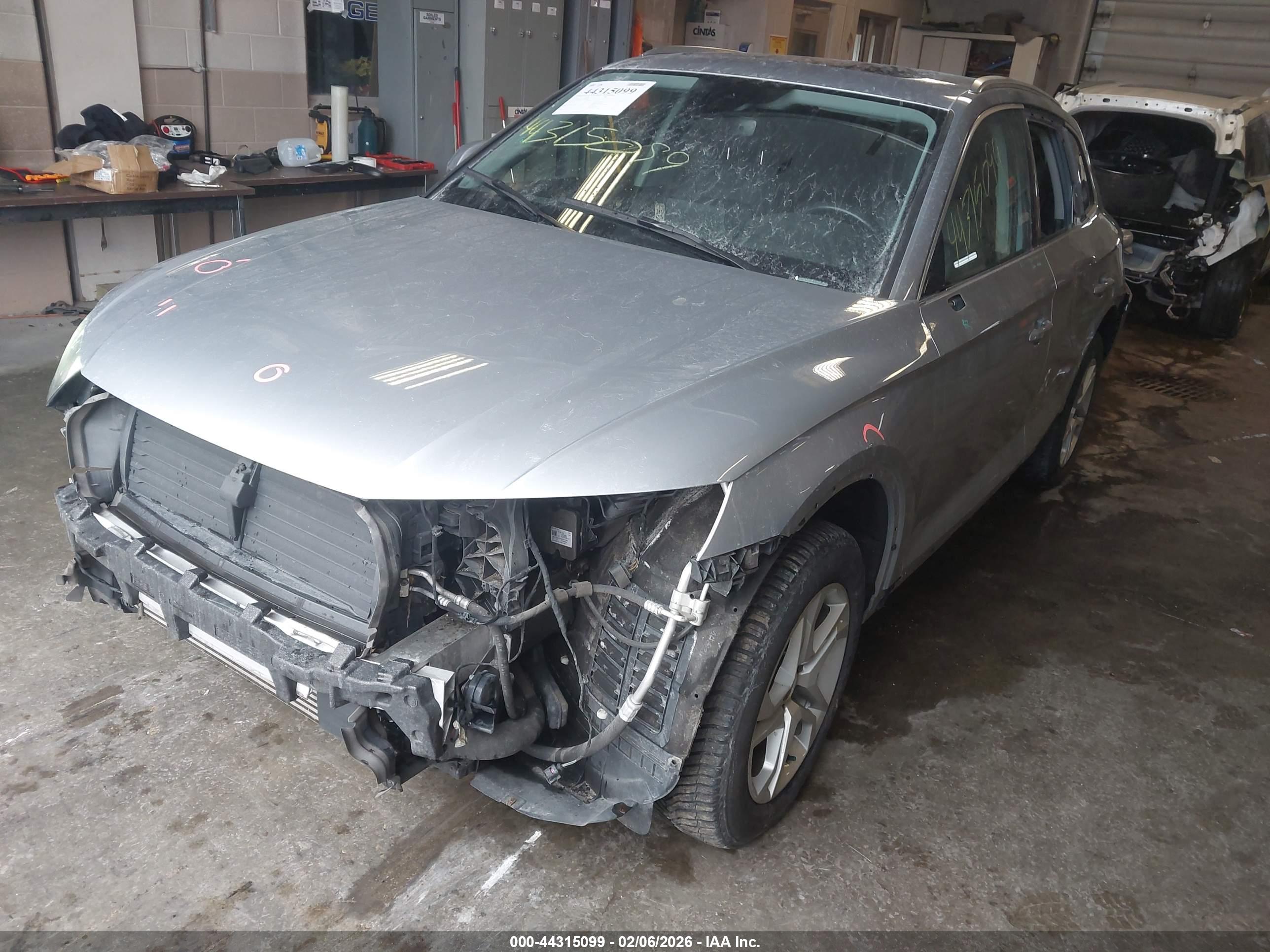 AUDI Q5 image 2