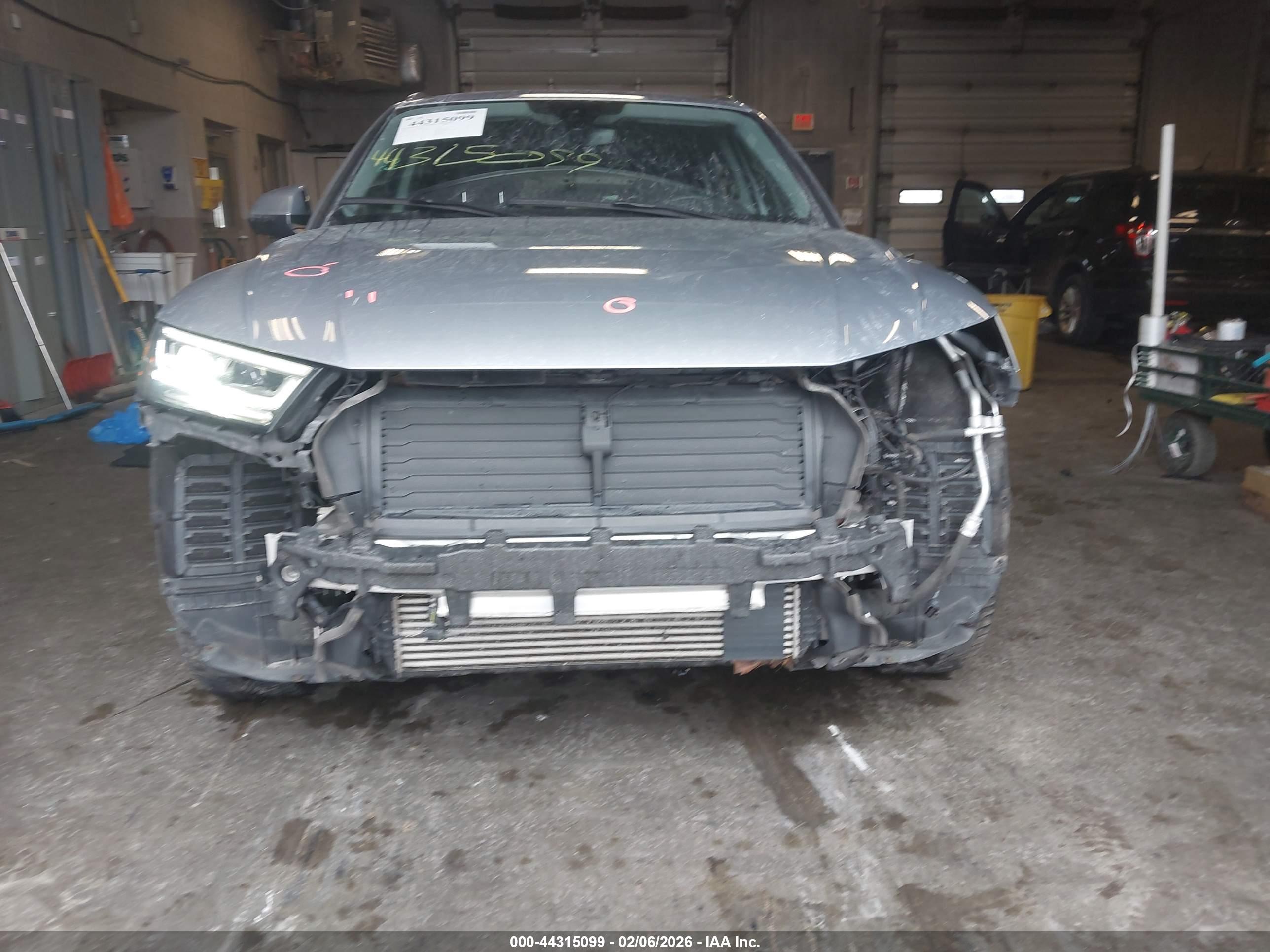 AUDI Q5 image 6