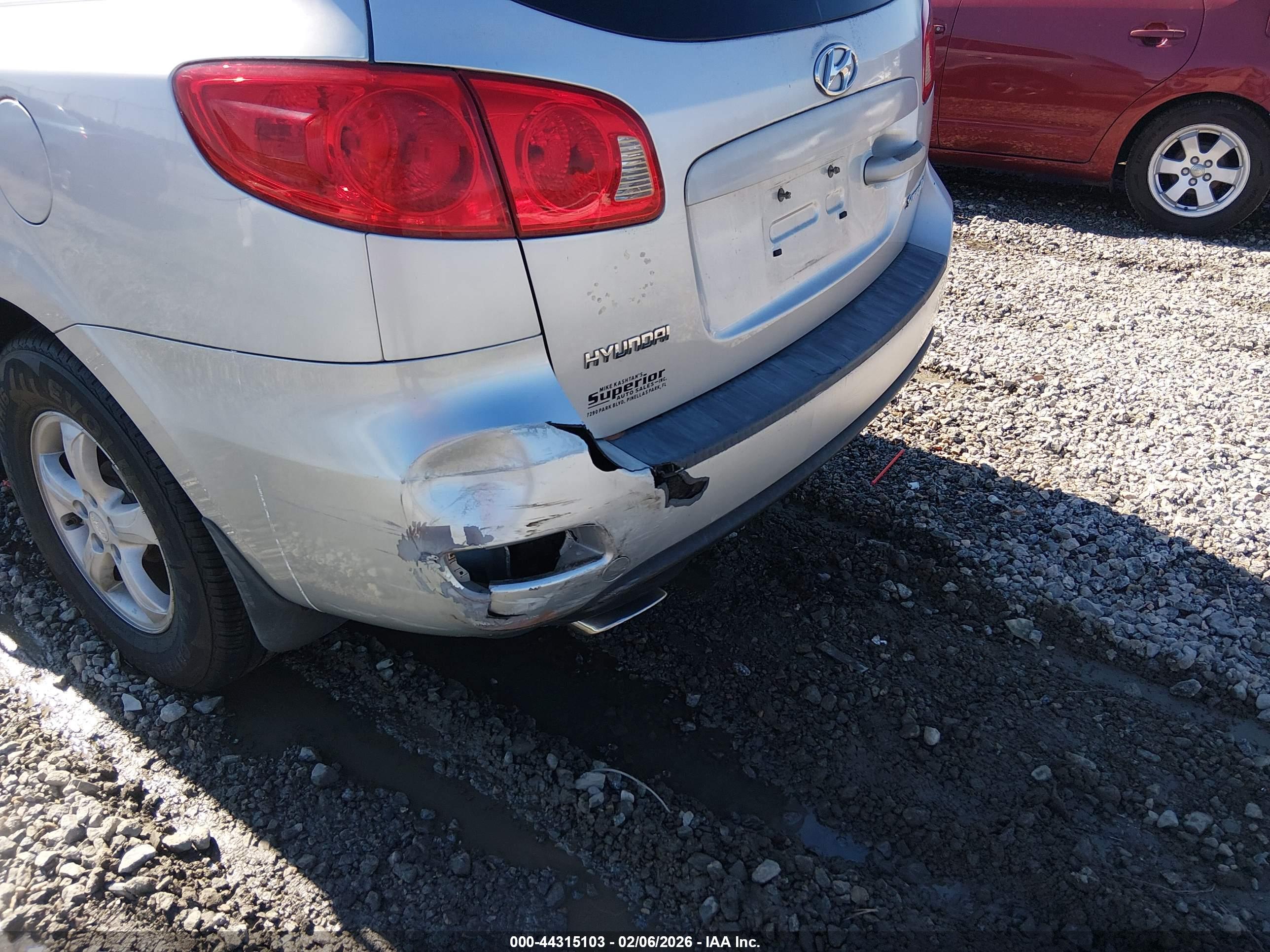 HYUNDAI SANTA image 6