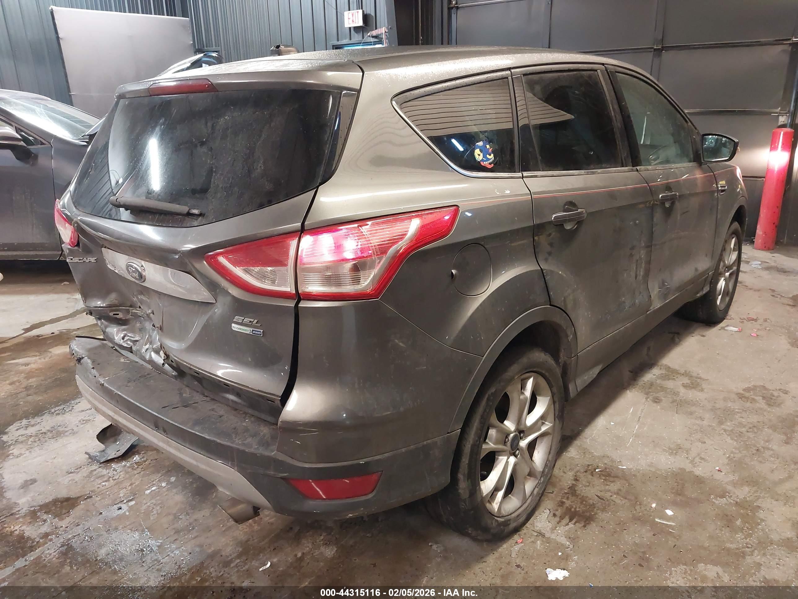 FORD ESCAPE image 4