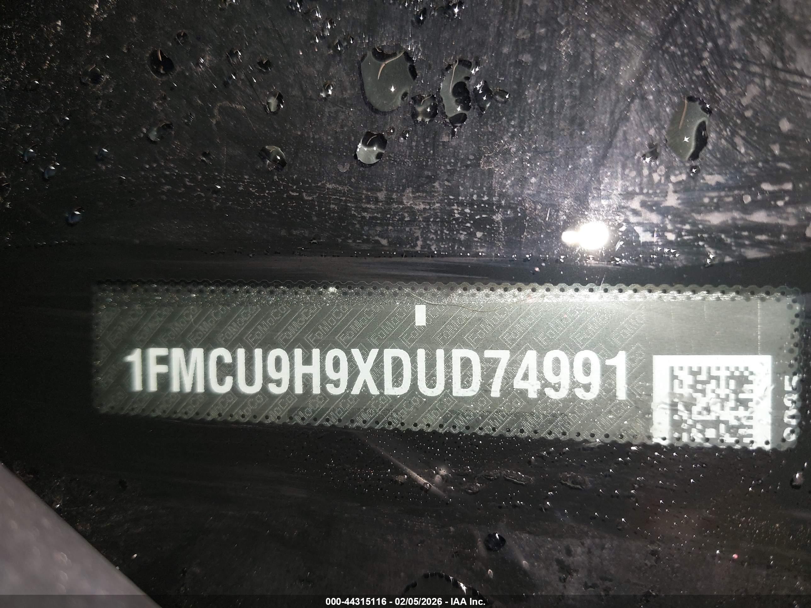 FORD ESCAPE image 9