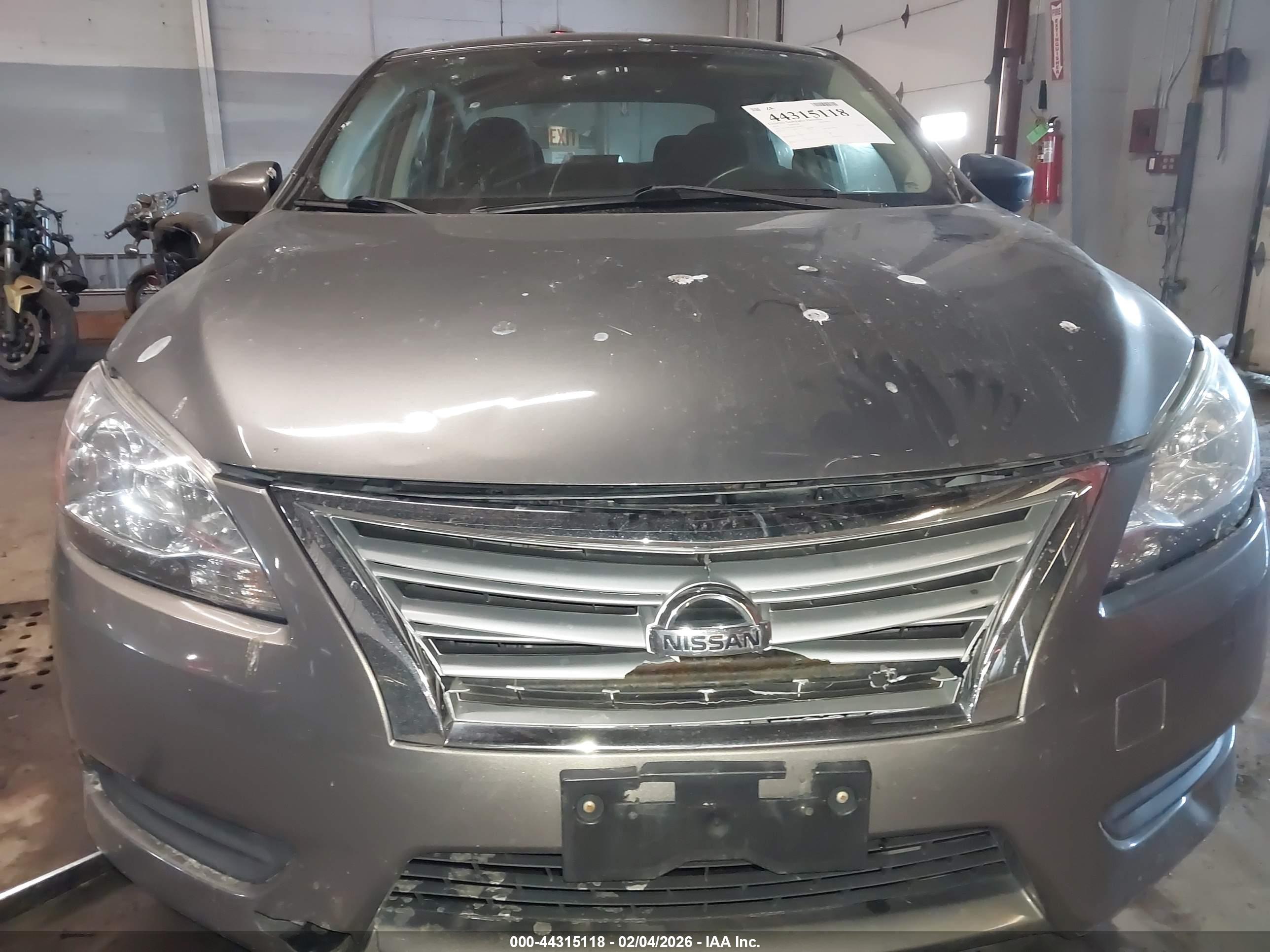 NISSAN SENTRA image 6