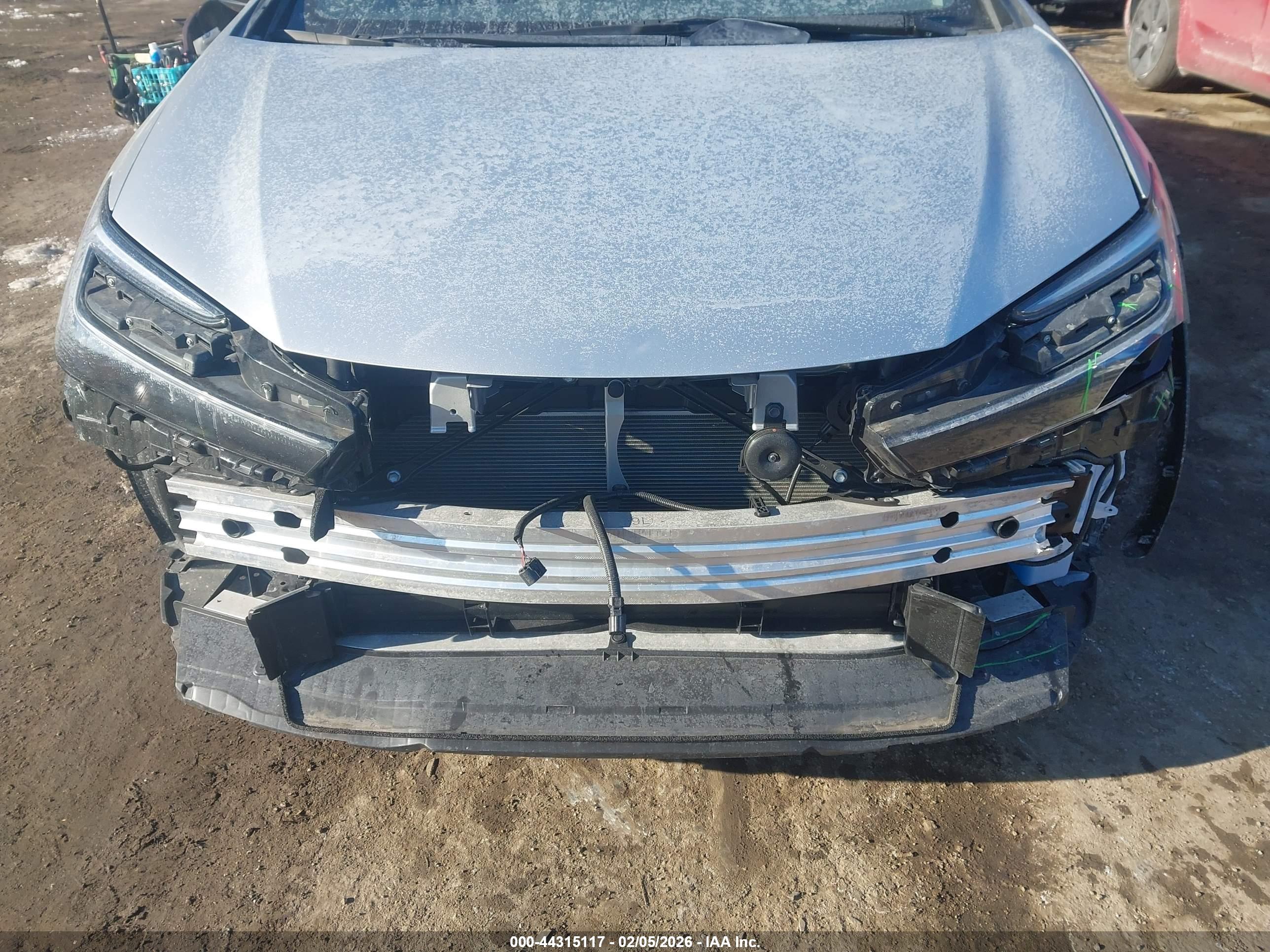 TOYOTA PRIUS image 6