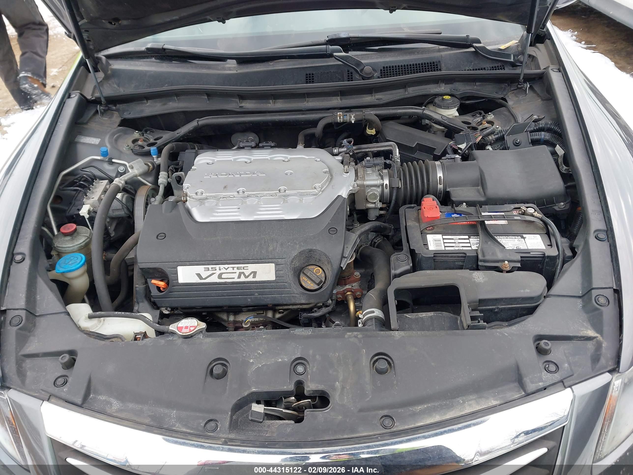 HONDA ACCORD image 10