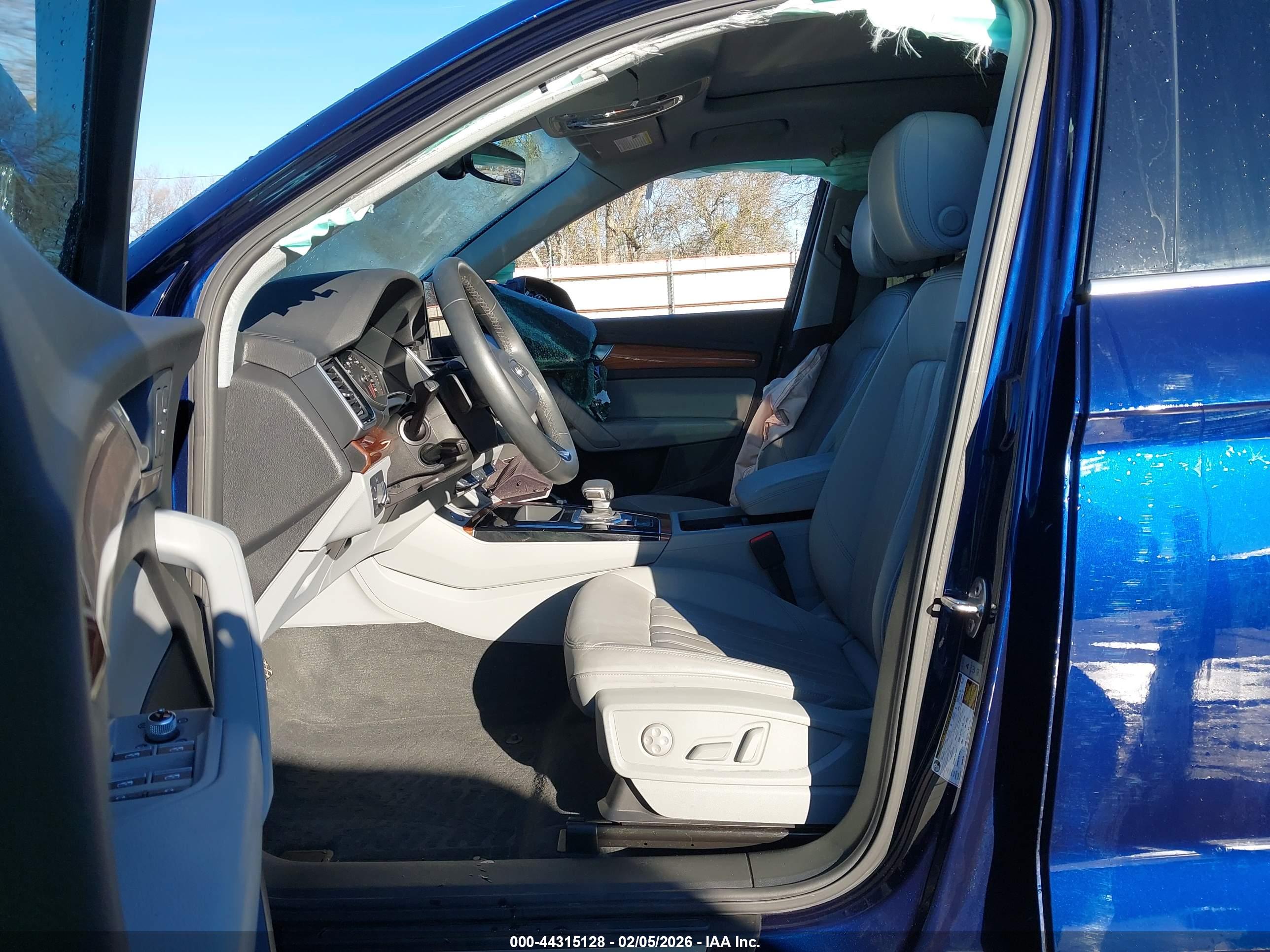 AUDI Q5 image 5