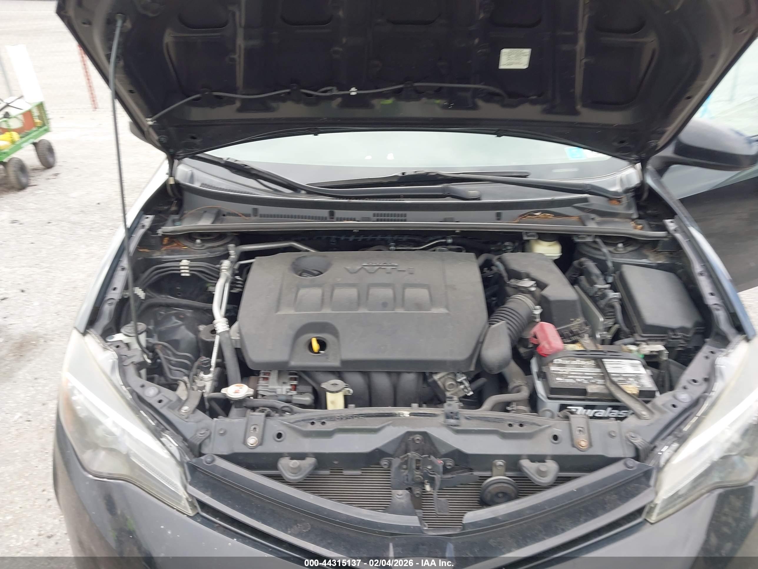 TOYOTA COROLLA image 10
