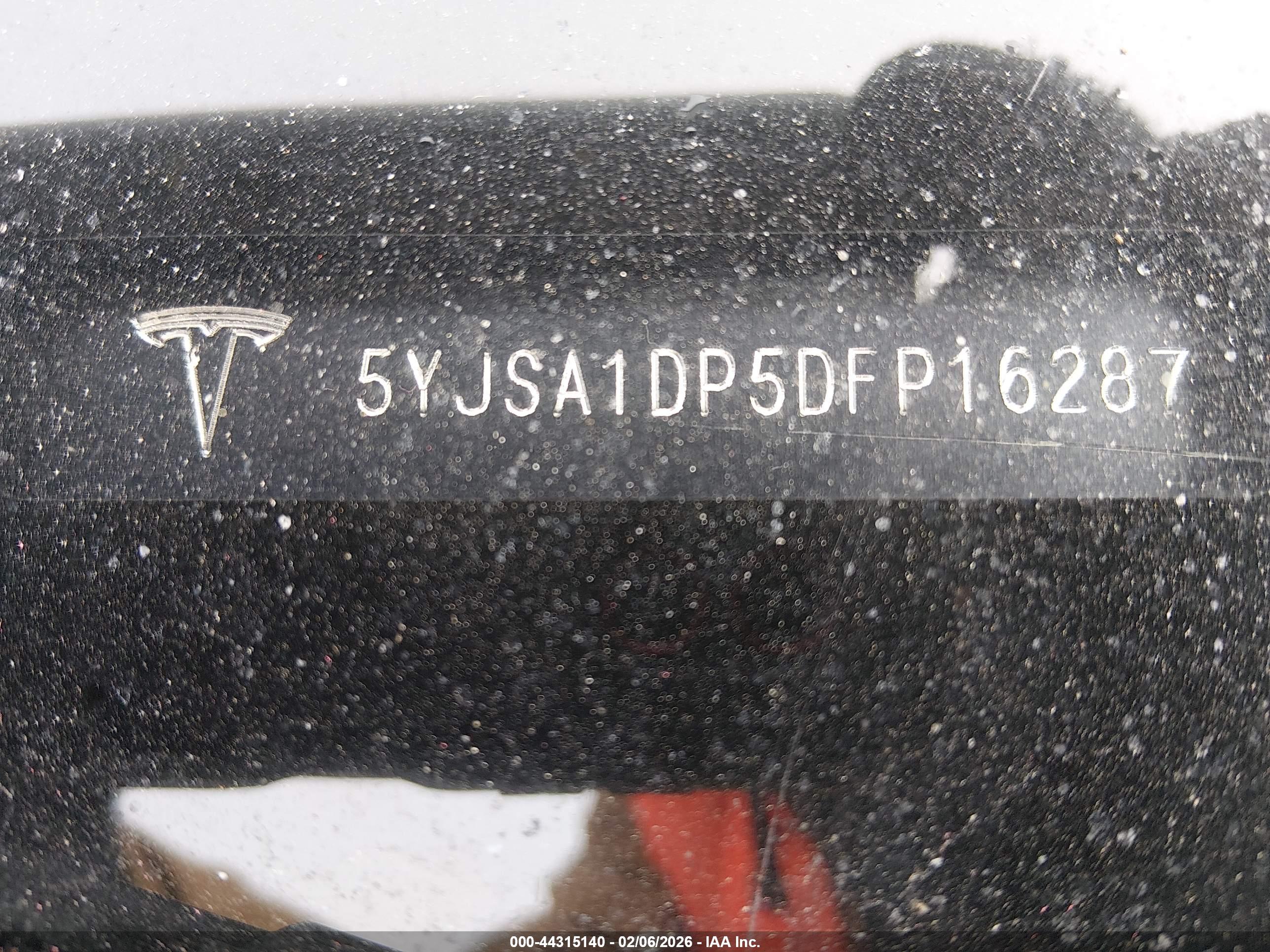 TESLA MODEL image 9