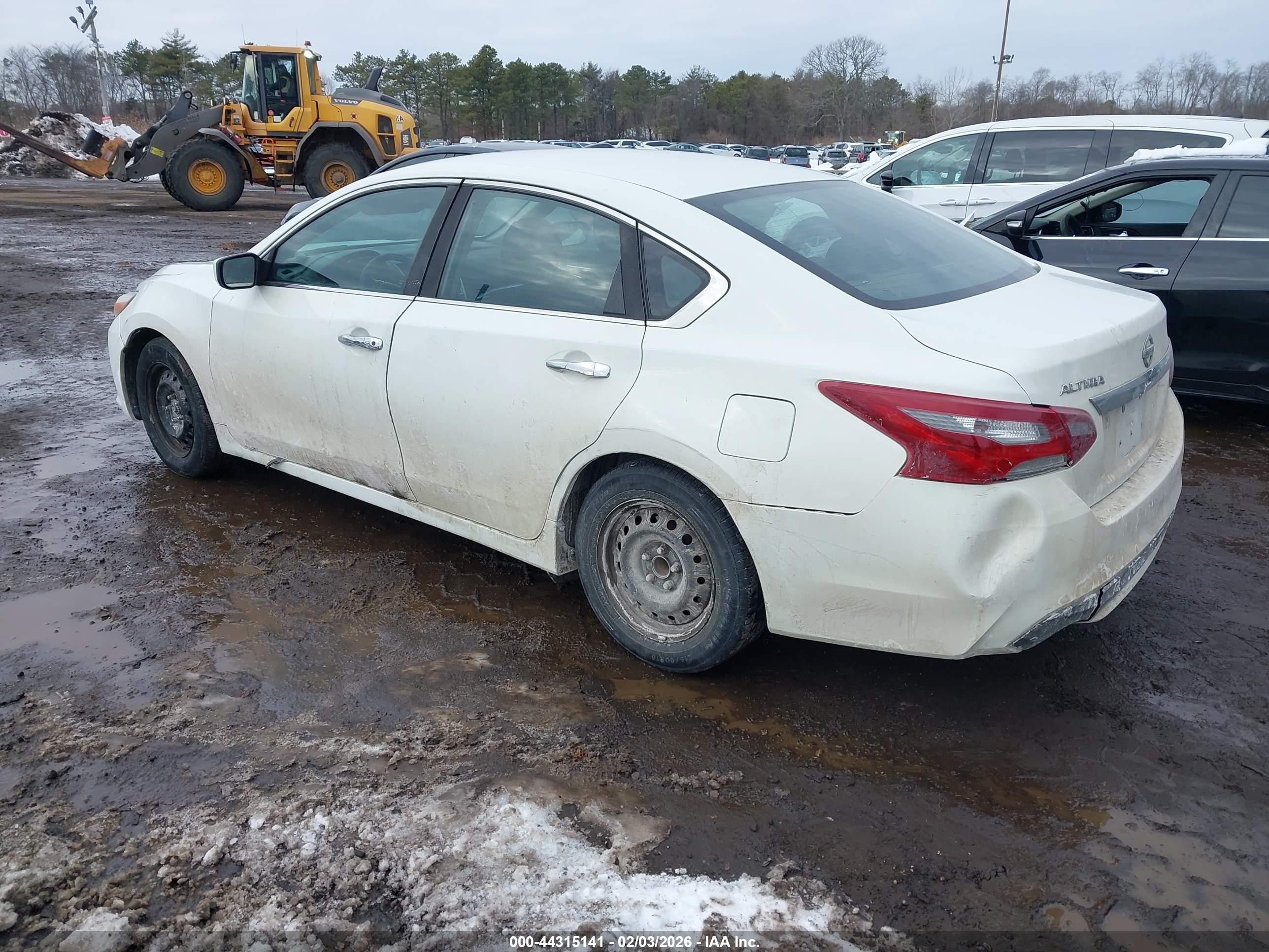 NISSAN ALTIMA image 3