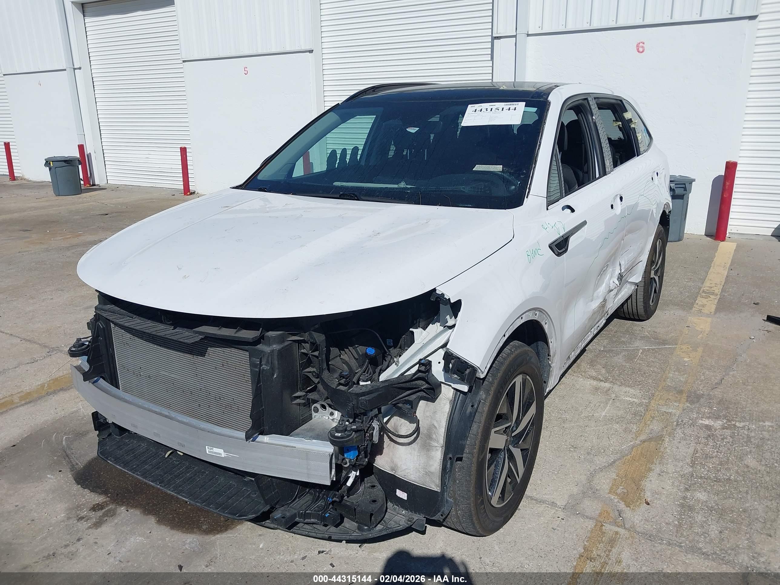 KIA SORENTO image 6