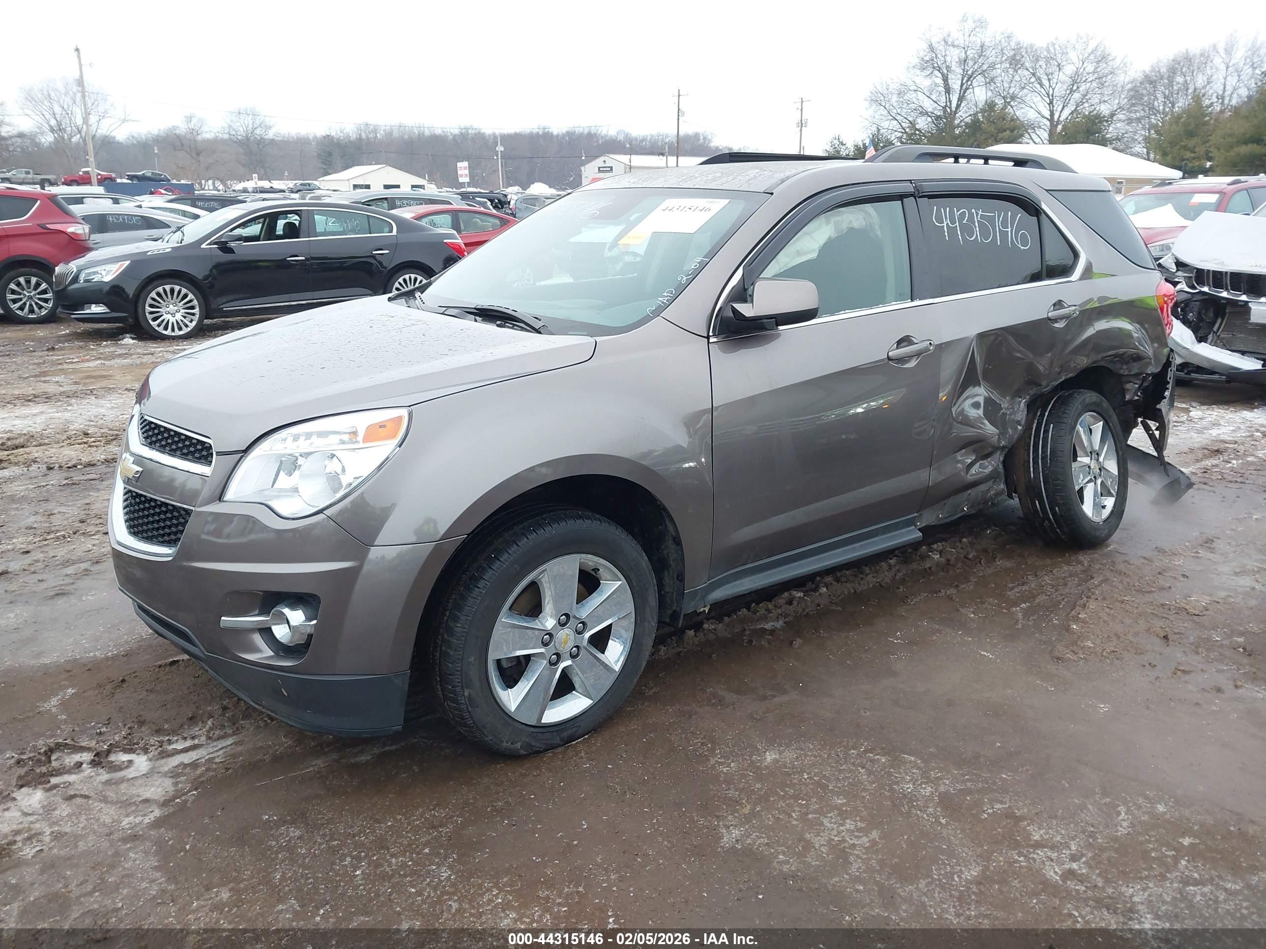 CHEVROLET EQUINOX image 2