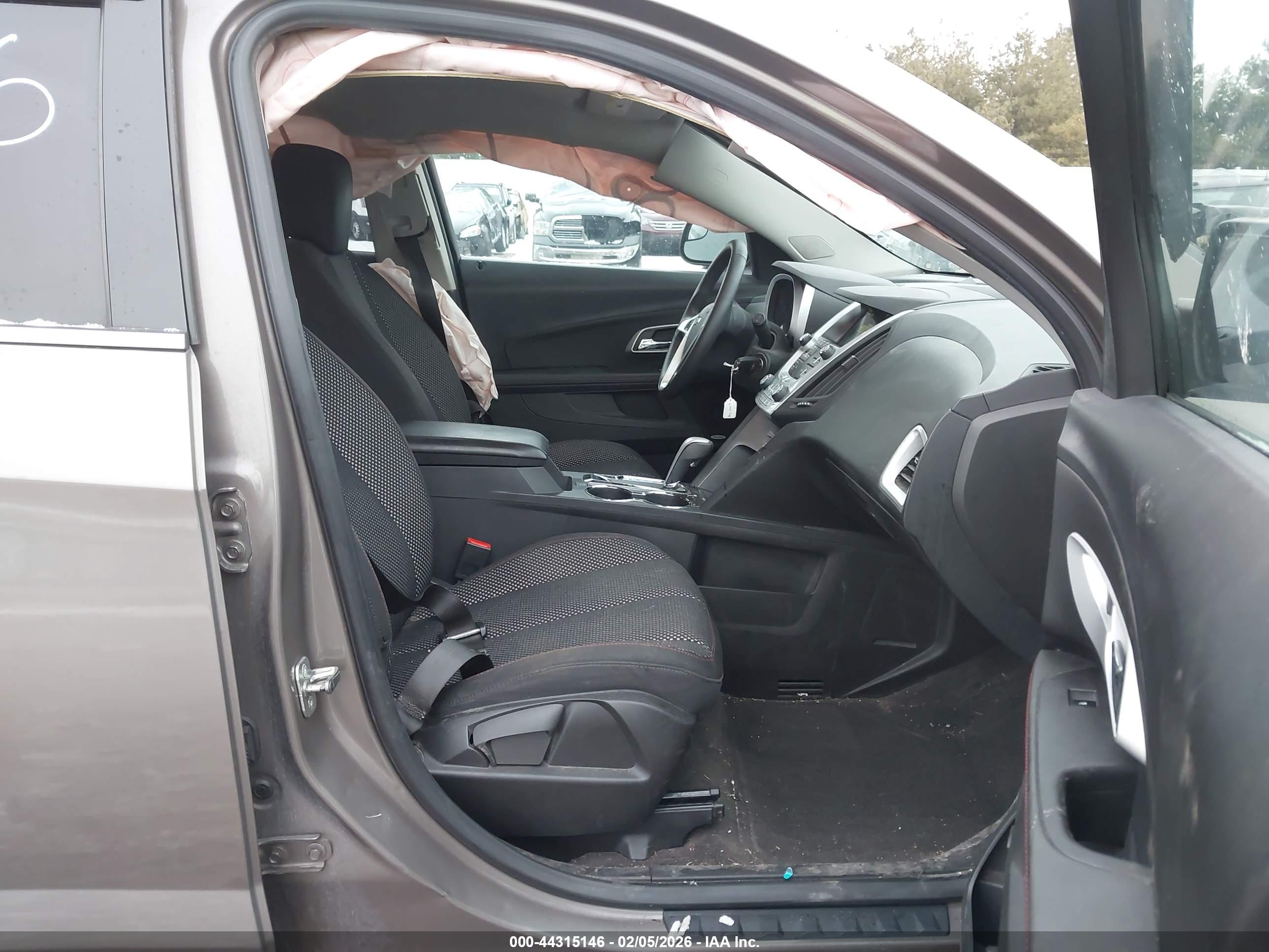 CHEVROLET EQUINOX image 5