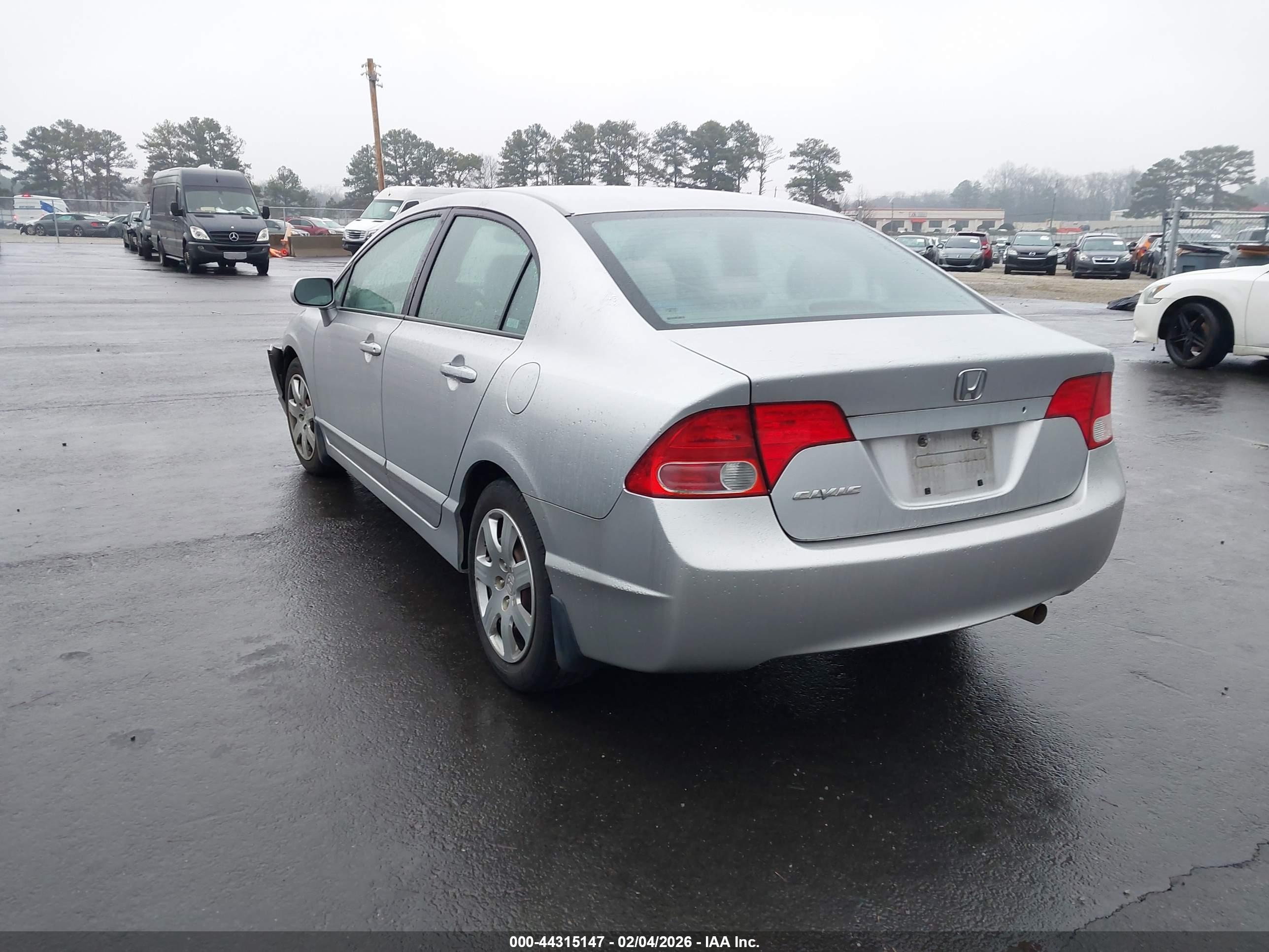 HONDA CIVIC image 3