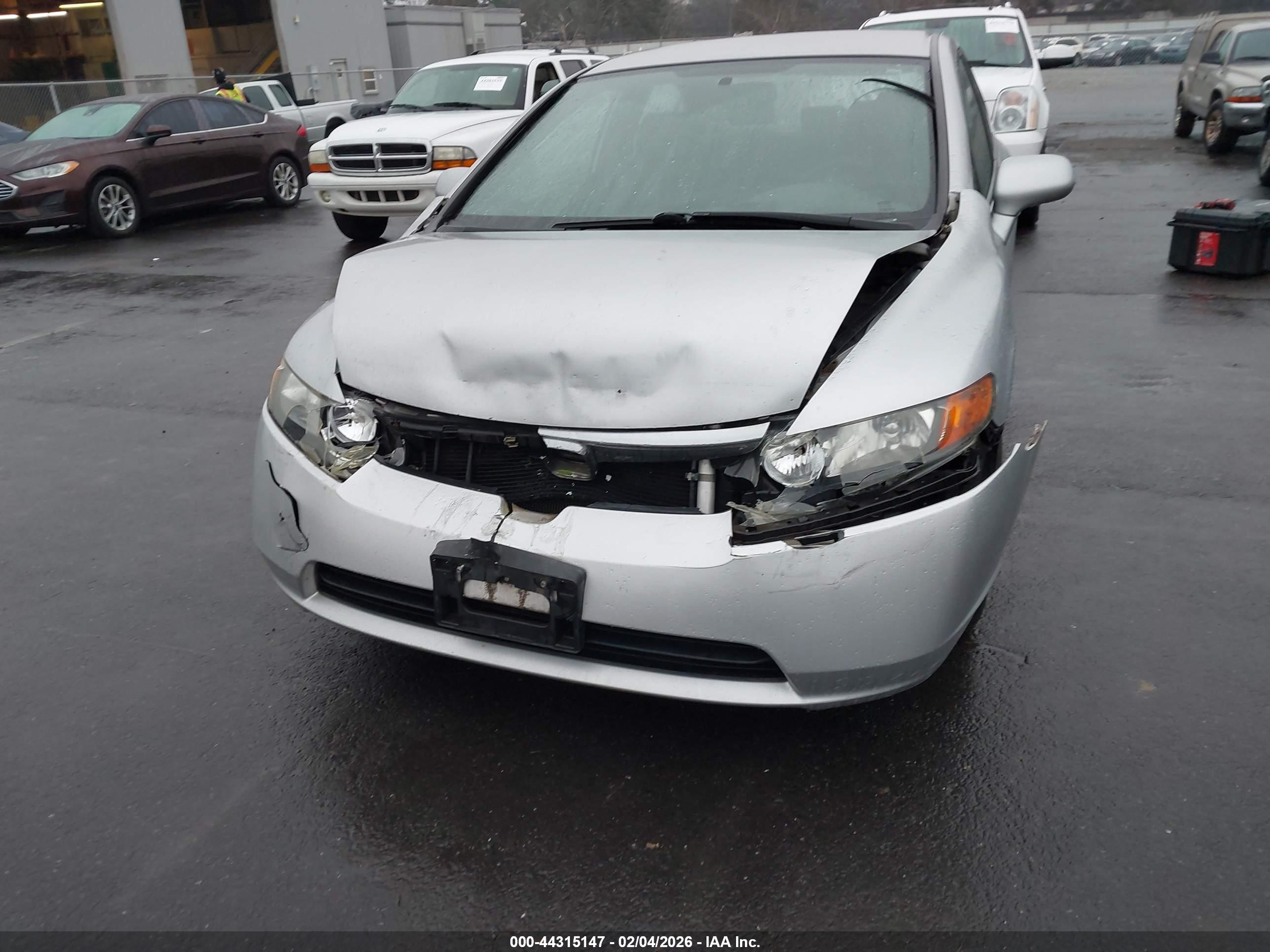 HONDA CIVIC image 6