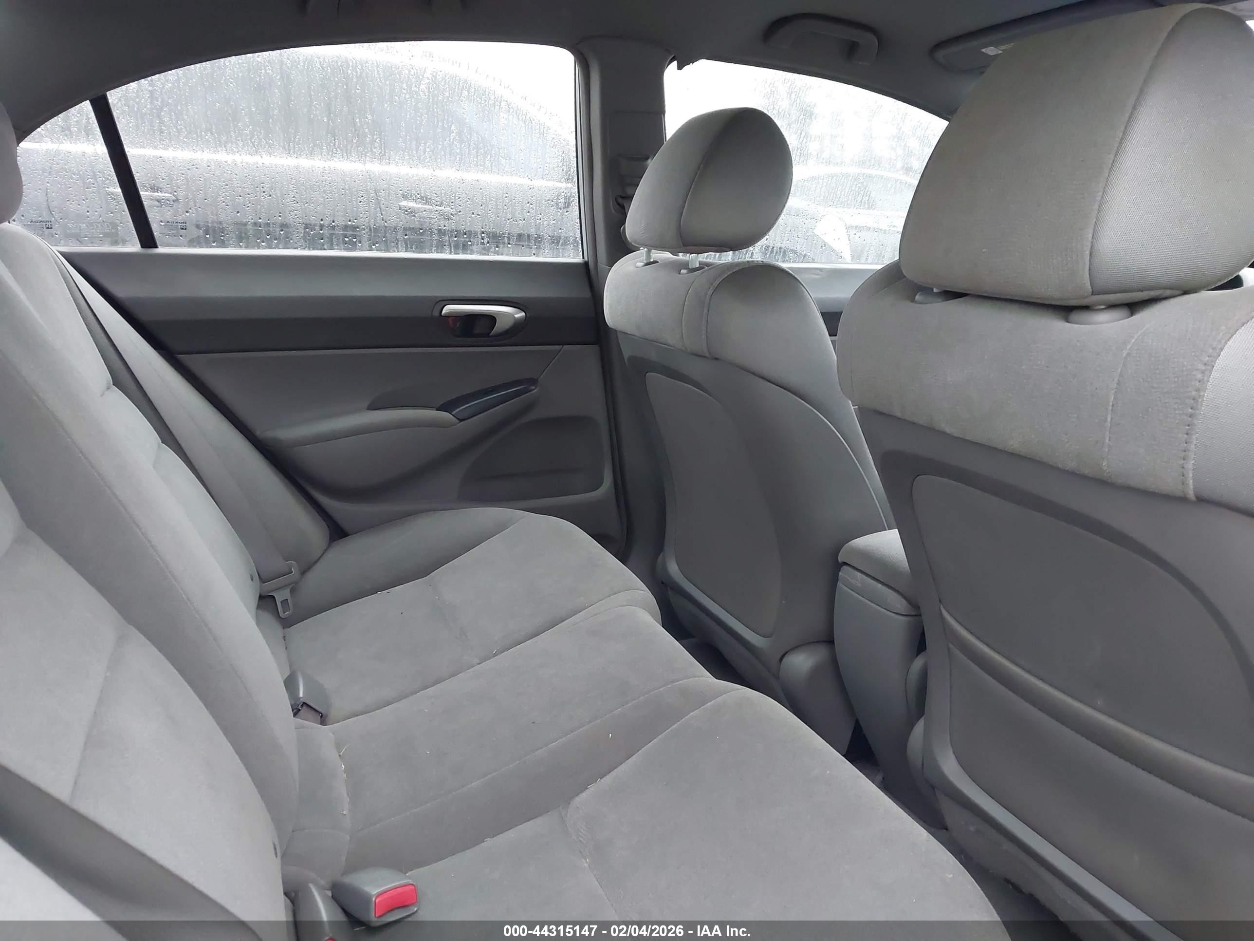 HONDA CIVIC image 8