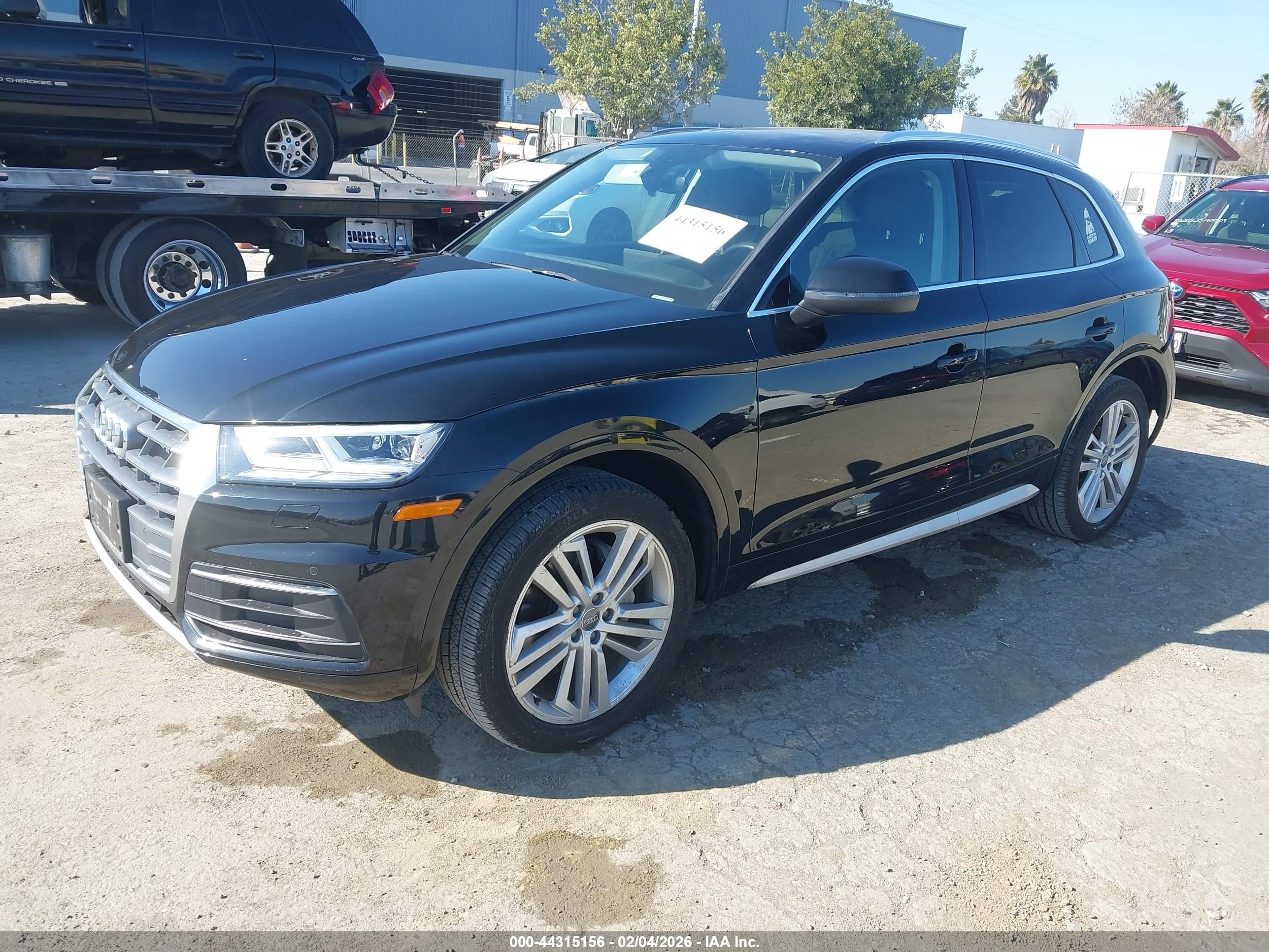 AUDI Q5 image 2