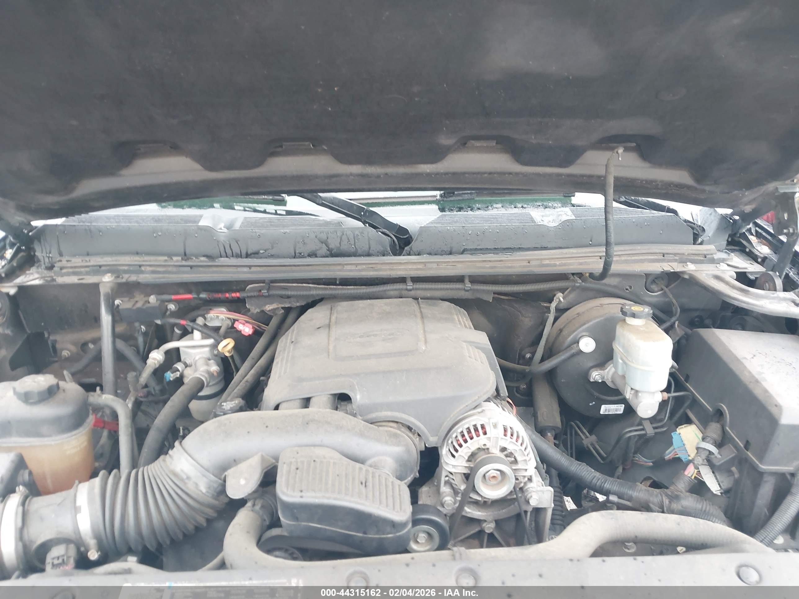 CHEVROLET SILVERADO image 10
