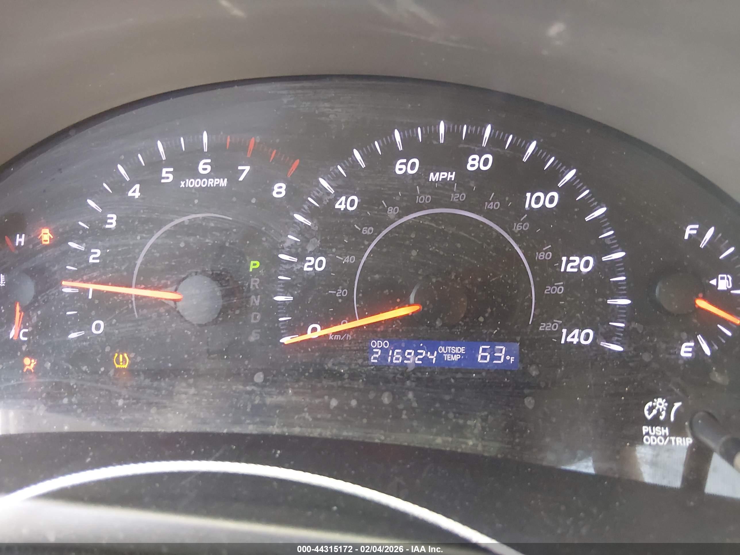 TOYOTA CAMRY image 7