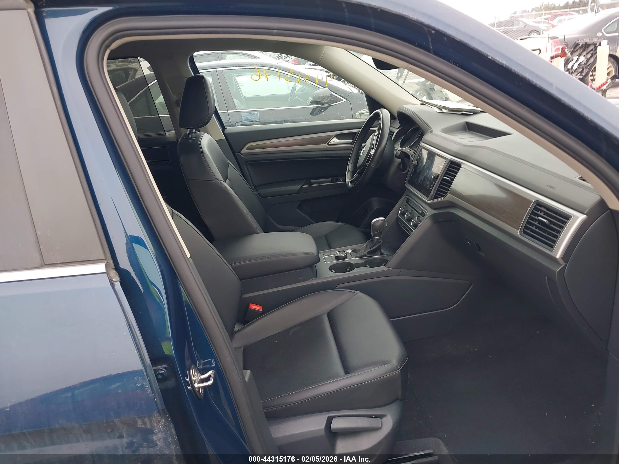 VOLKSWAGEN ATLAS image 5