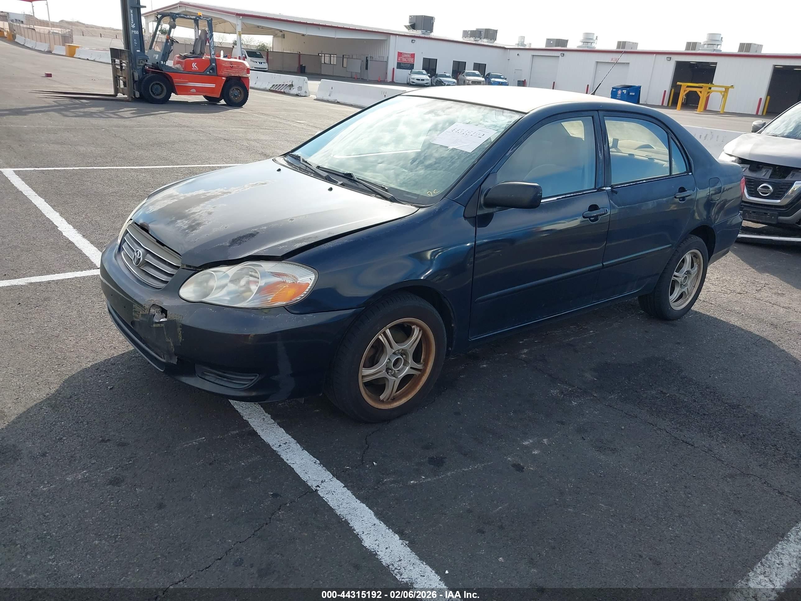 TOYOTA COROLLA image 2