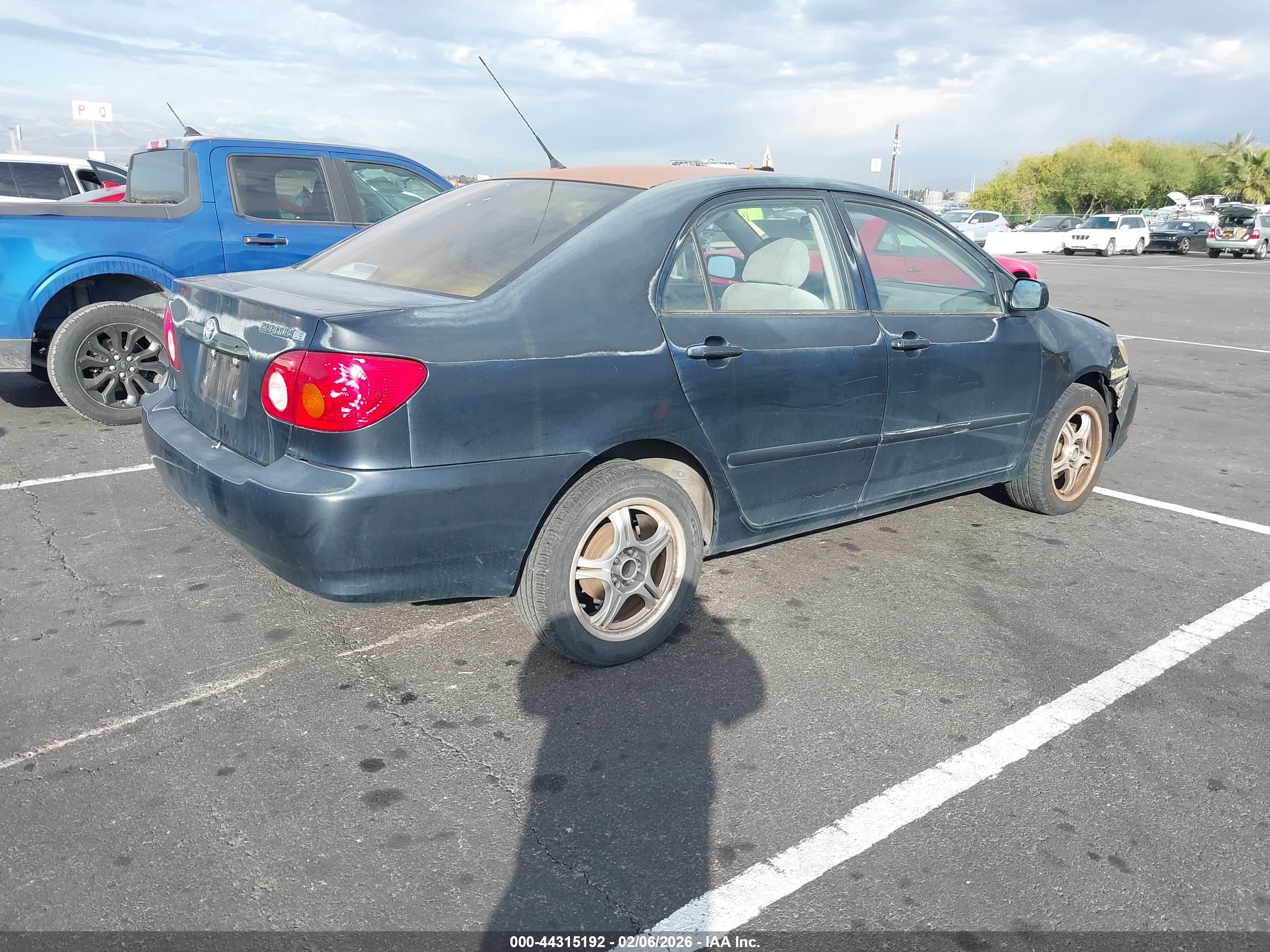TOYOTA COROLLA image 4
