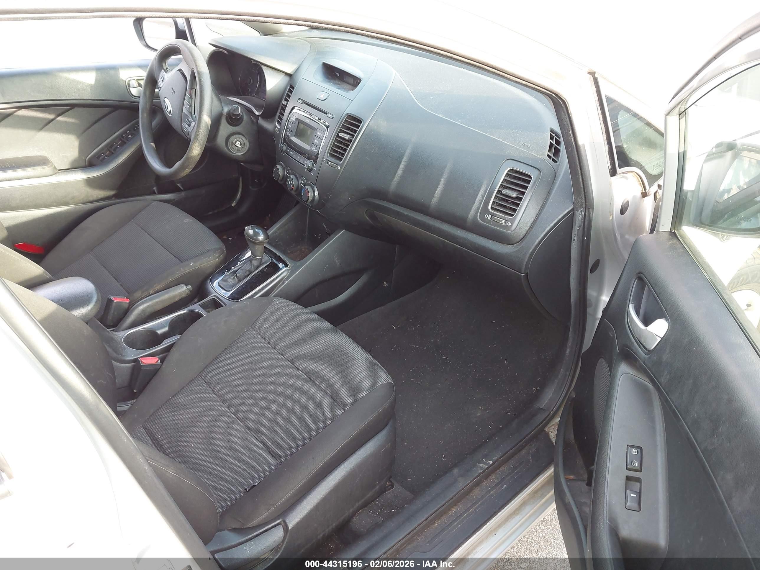 KIA FORTE image 5