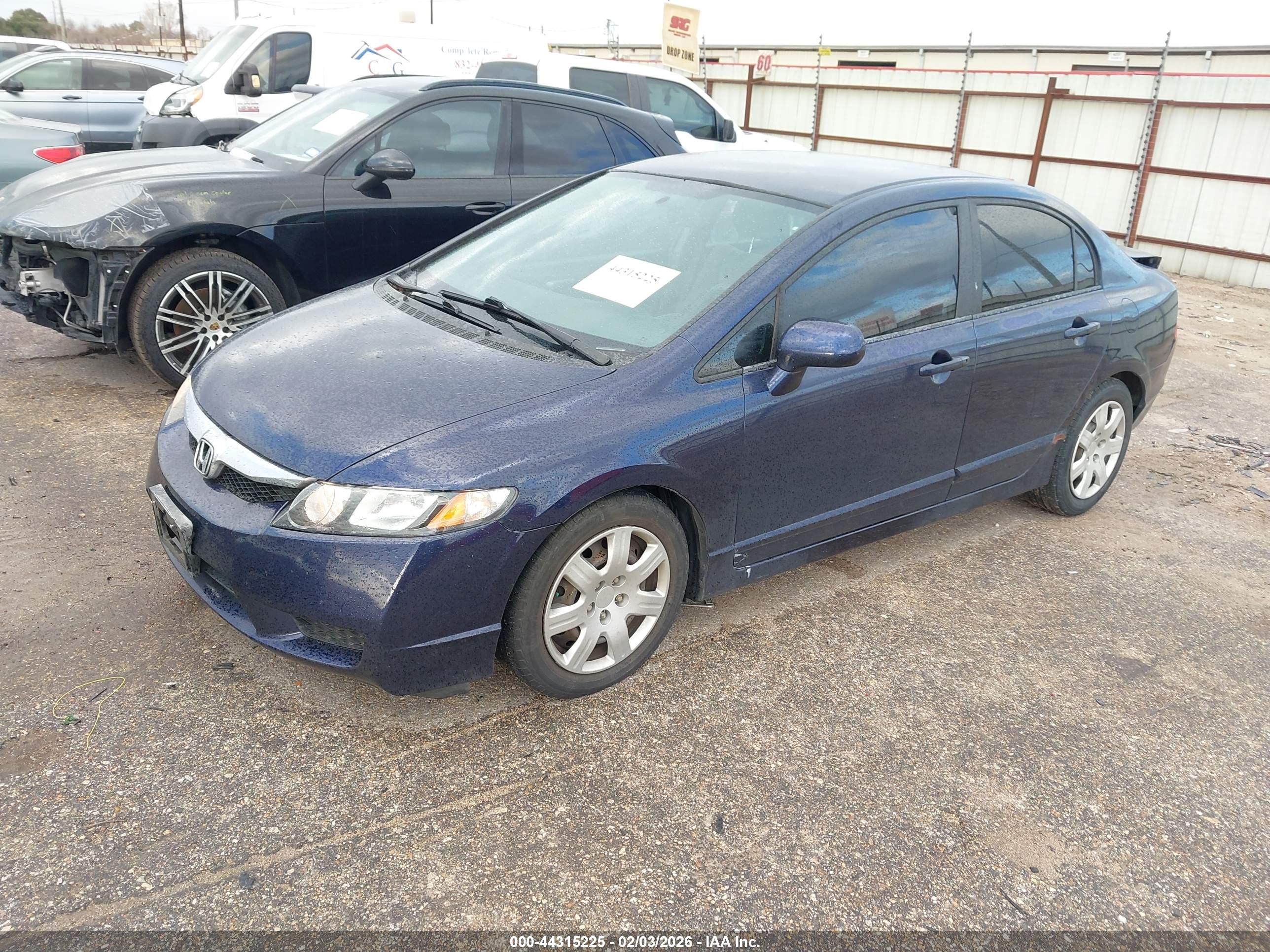 HONDA CIVIC image 2
