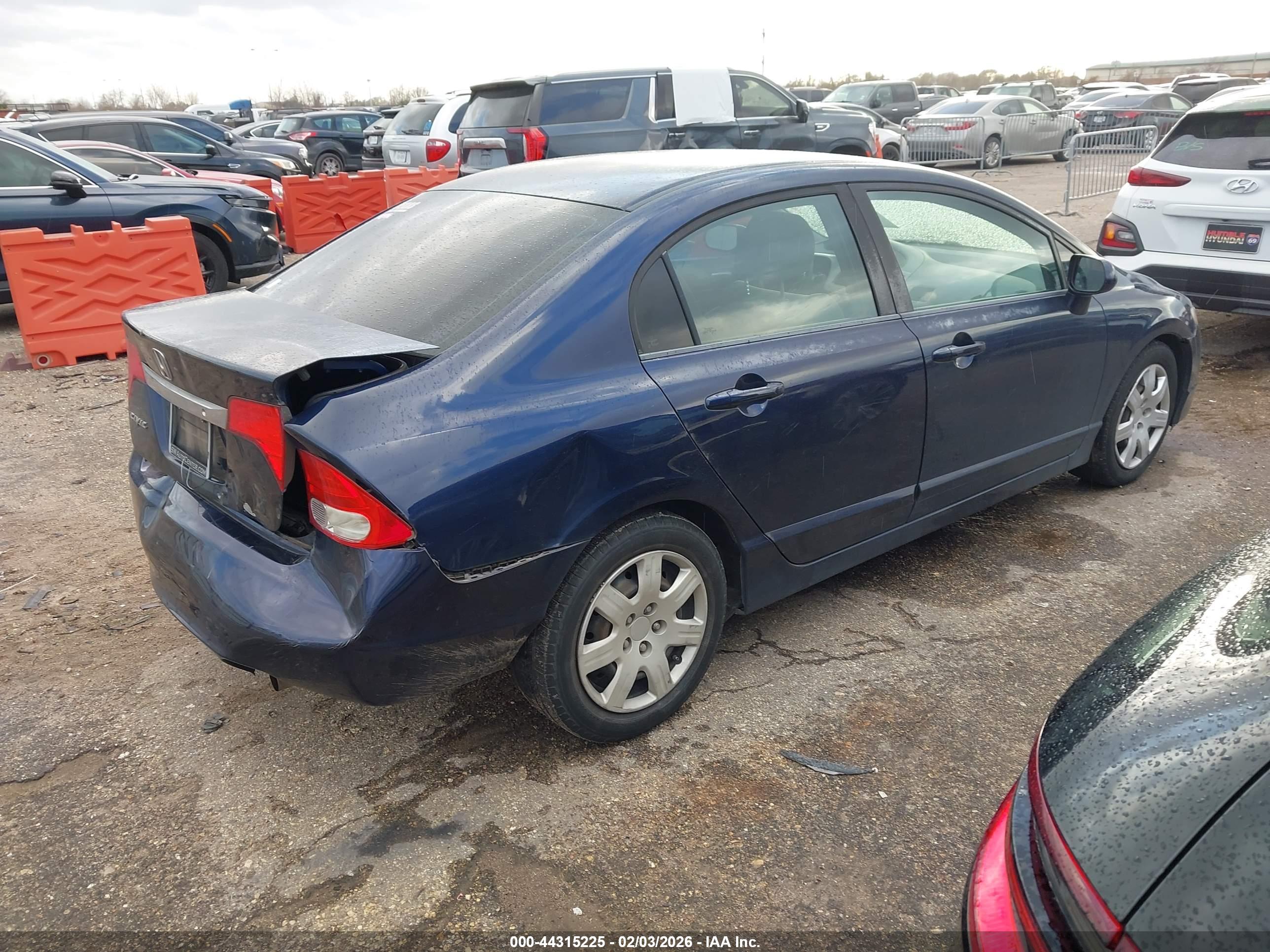 HONDA CIVIC image 4