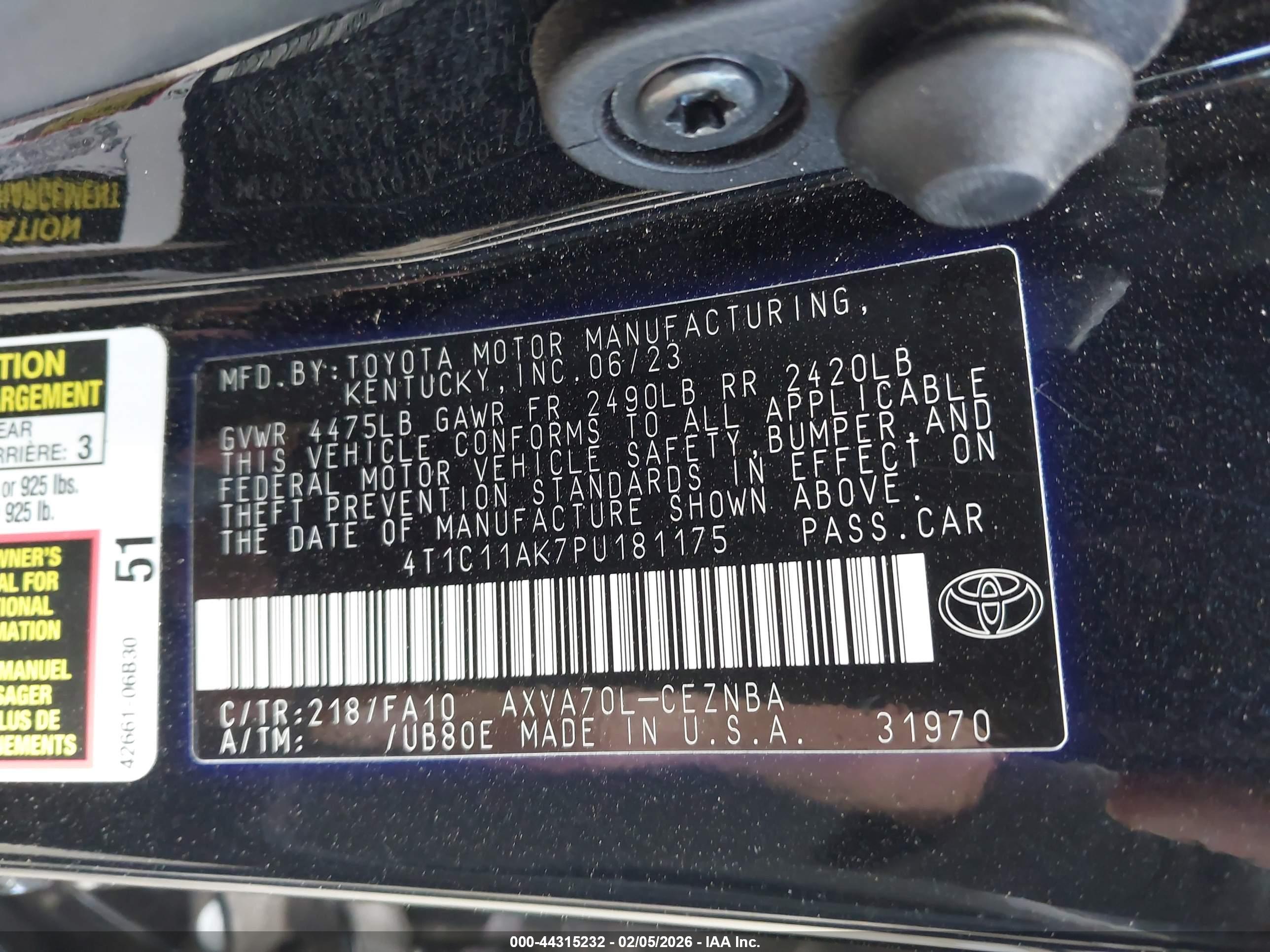 TOYOTA CAMRY image 9