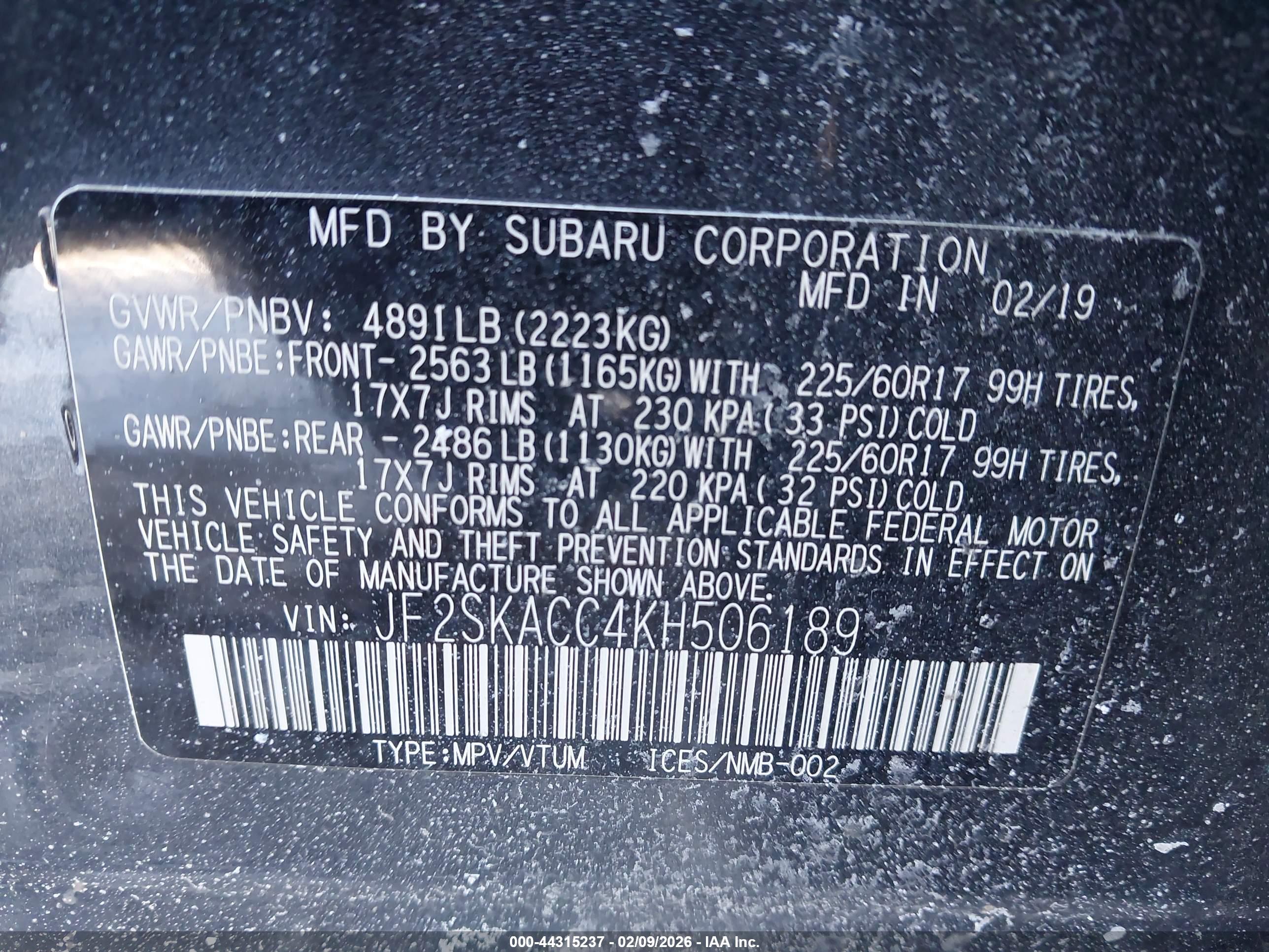 SUBARU FORESTER image 9