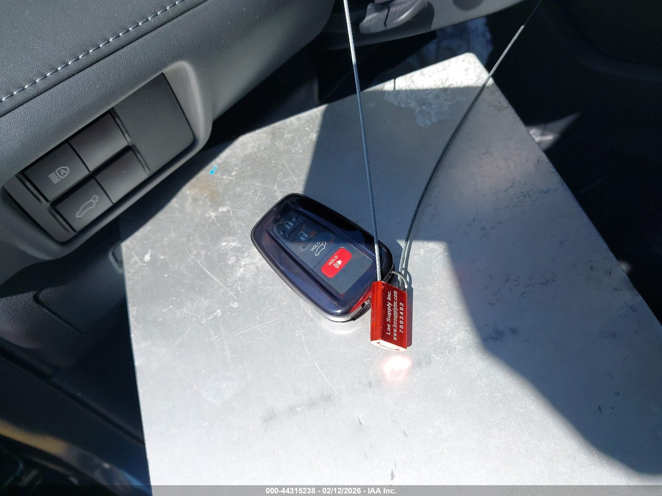TOYOTA HIGHLANDER image 11