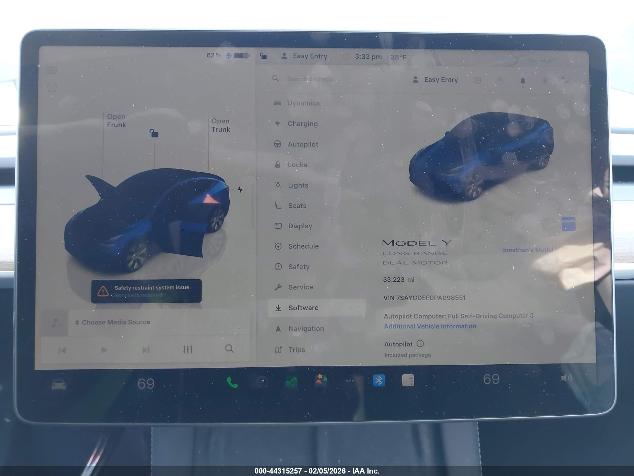 TESLA MODEL image 7