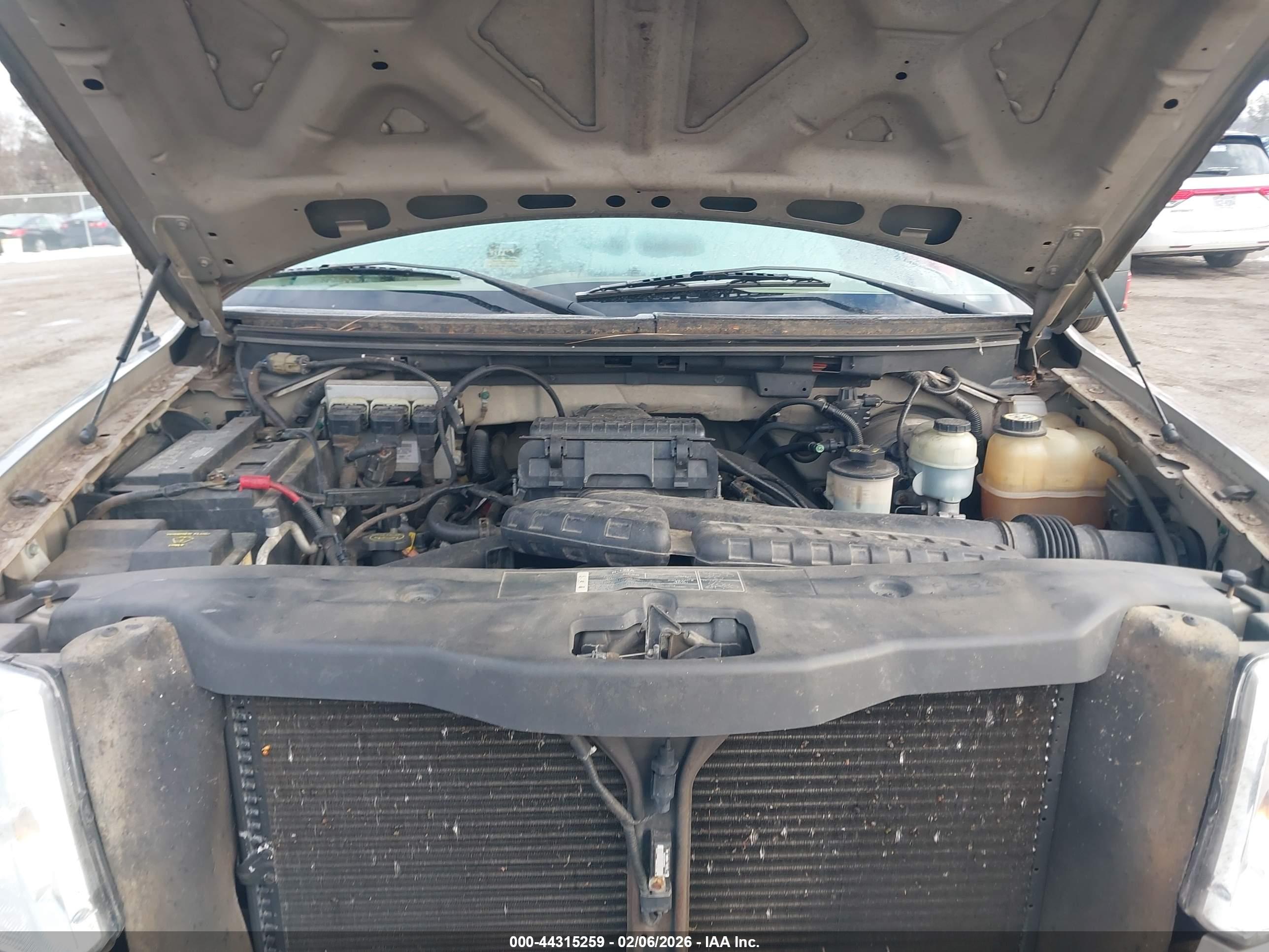 FORD F-150 image 10
