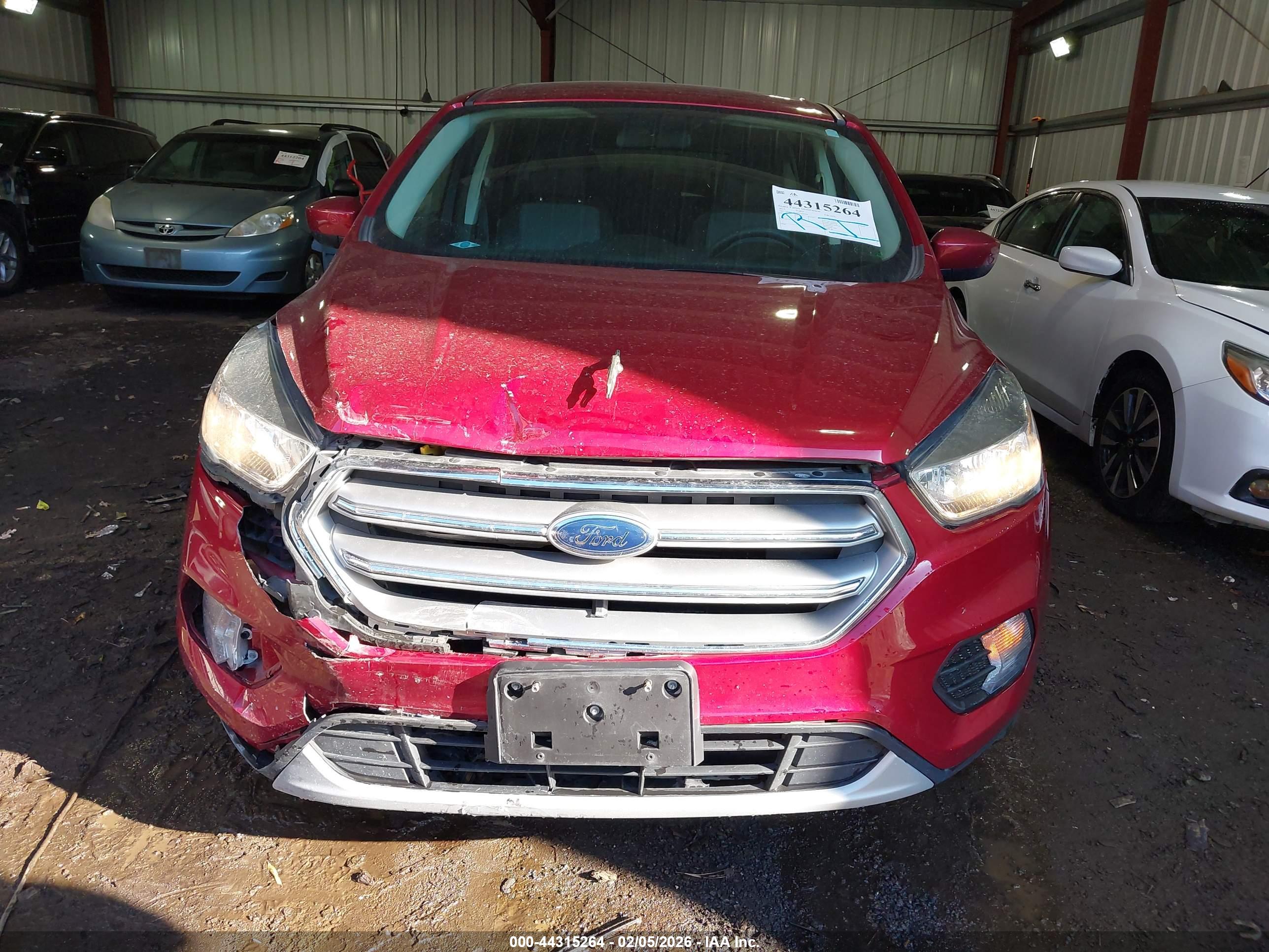 FORD ESCAPE image 6