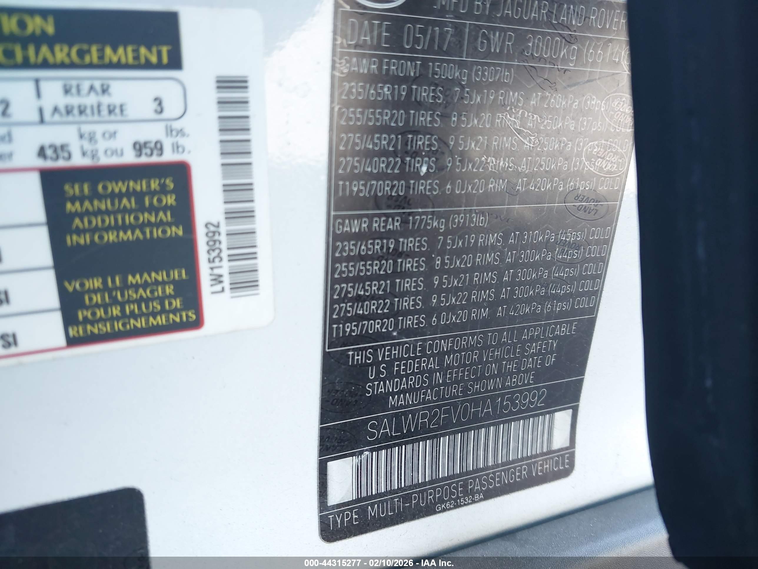 LAND ROVER image 9