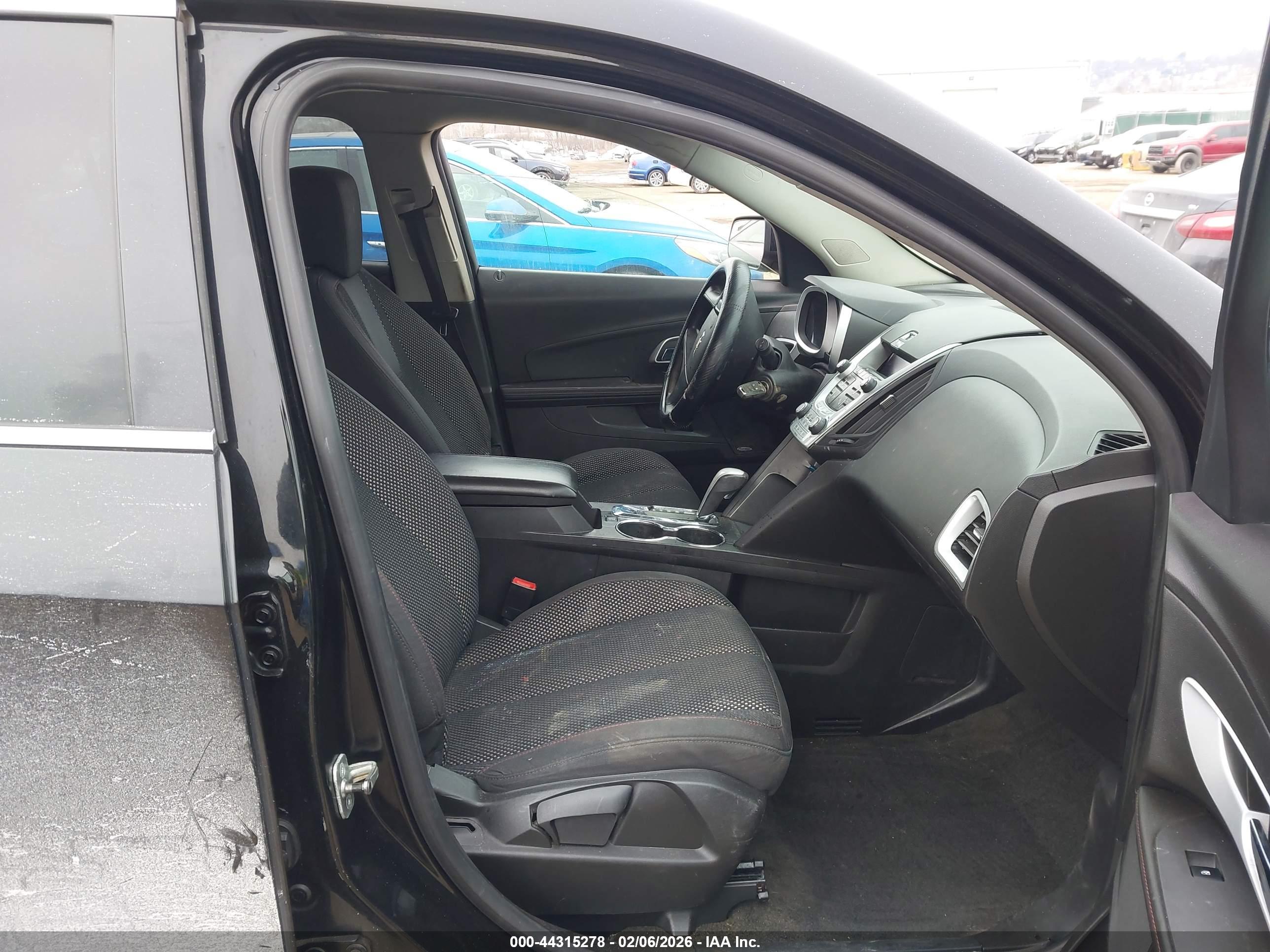 CHEVROLET EQUINOX image 5