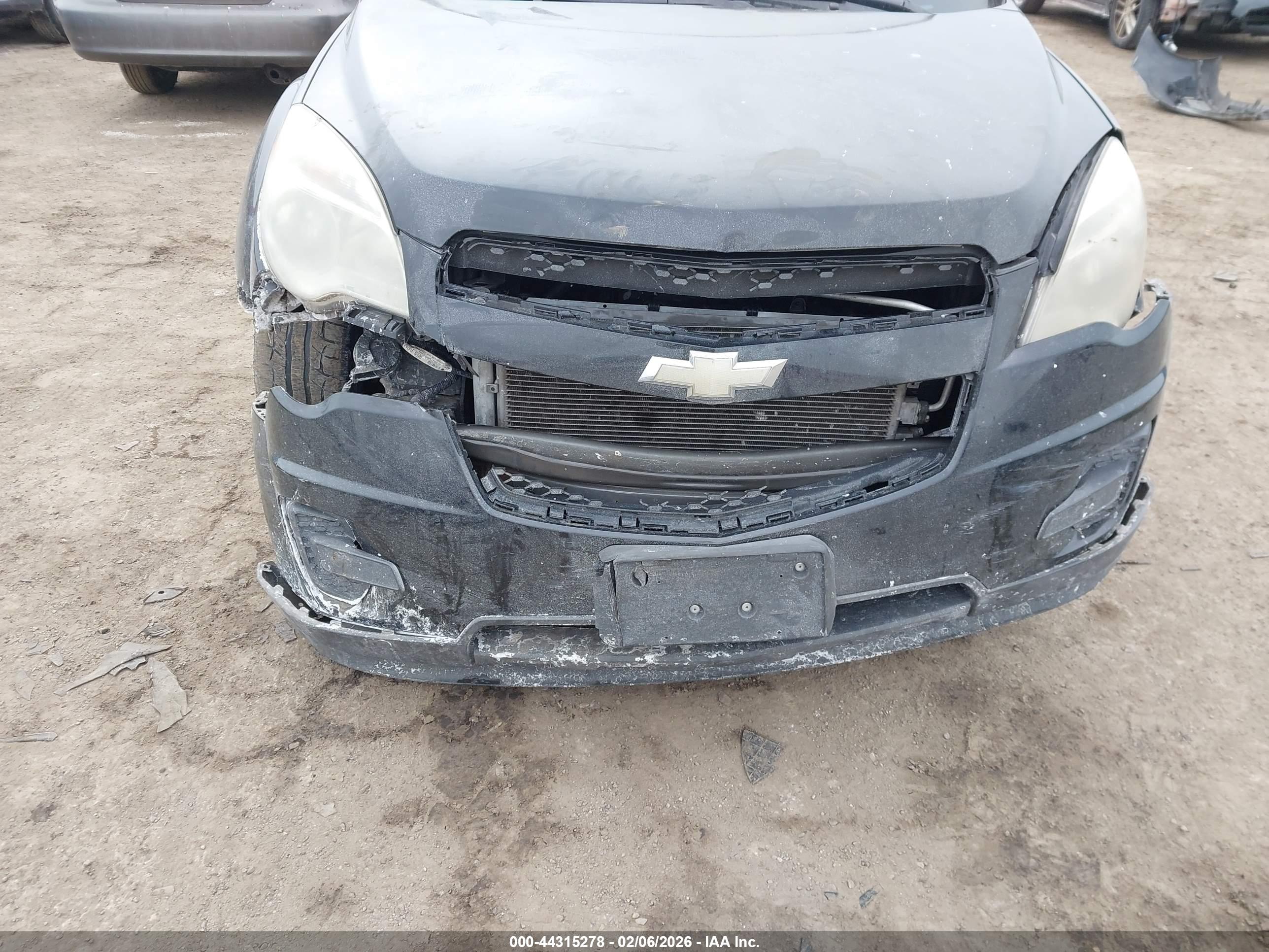 CHEVROLET EQUINOX image 6